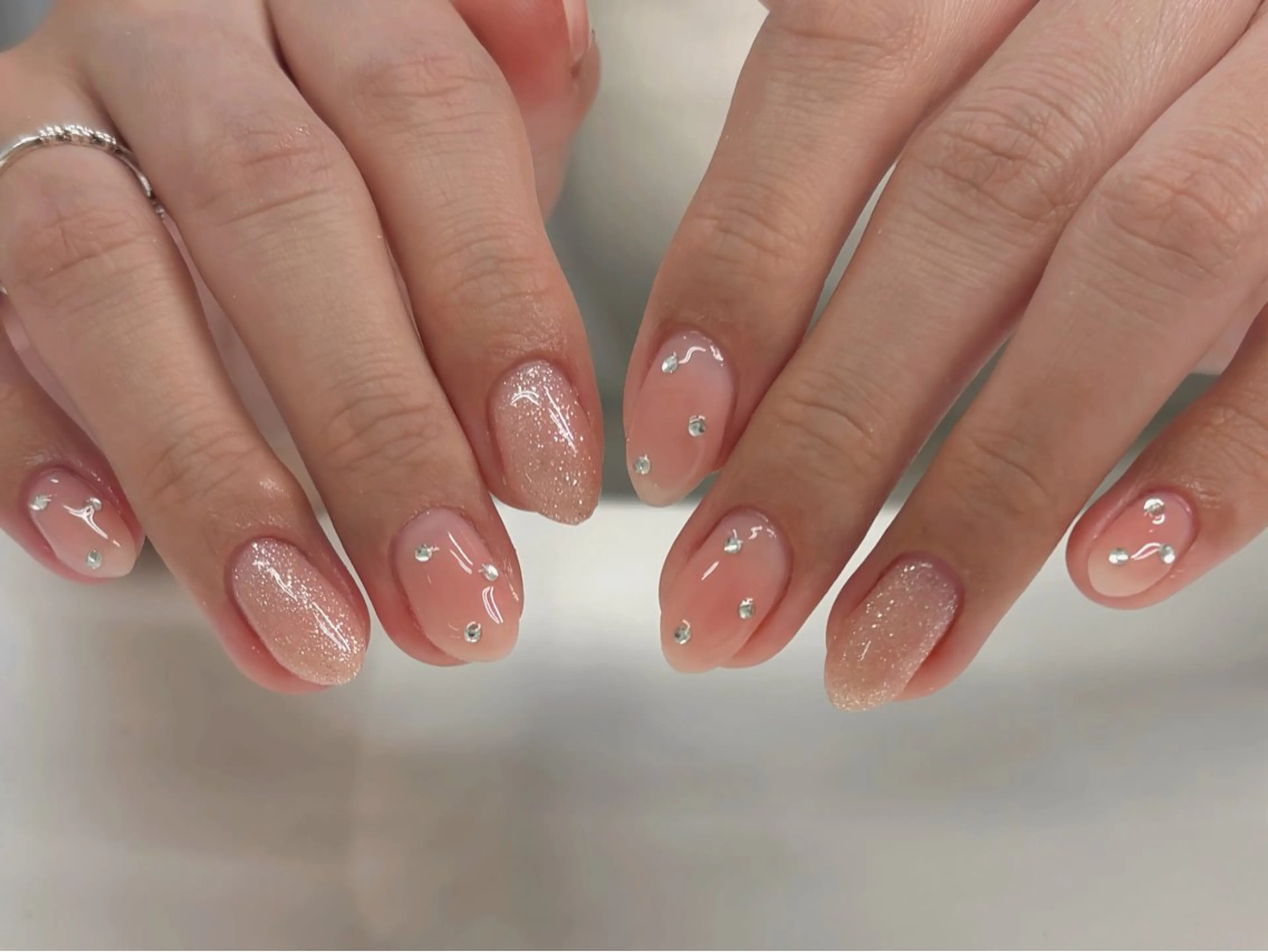 ネイル ハンドネイル cream nail salon所属・Crème Studioのネイルデザイン