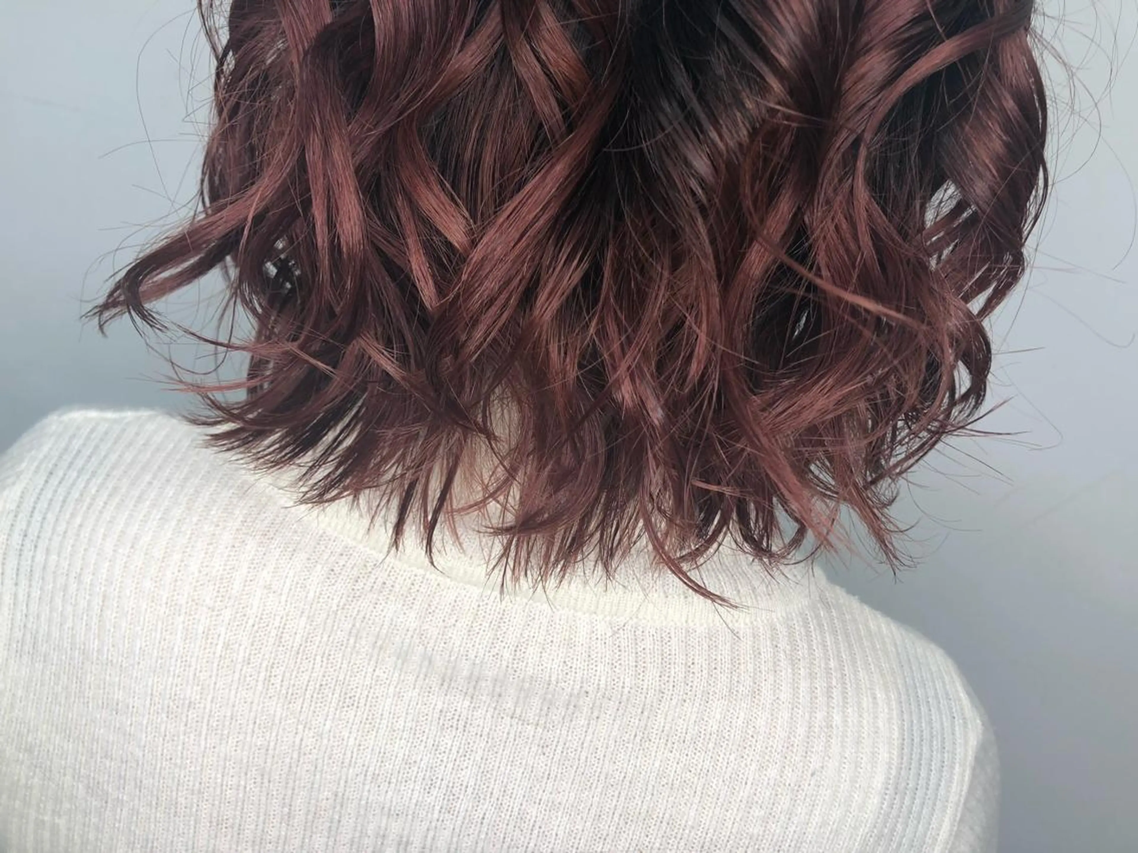 ショート カラー 艶髪職人 山本隼正のヘアスタイル