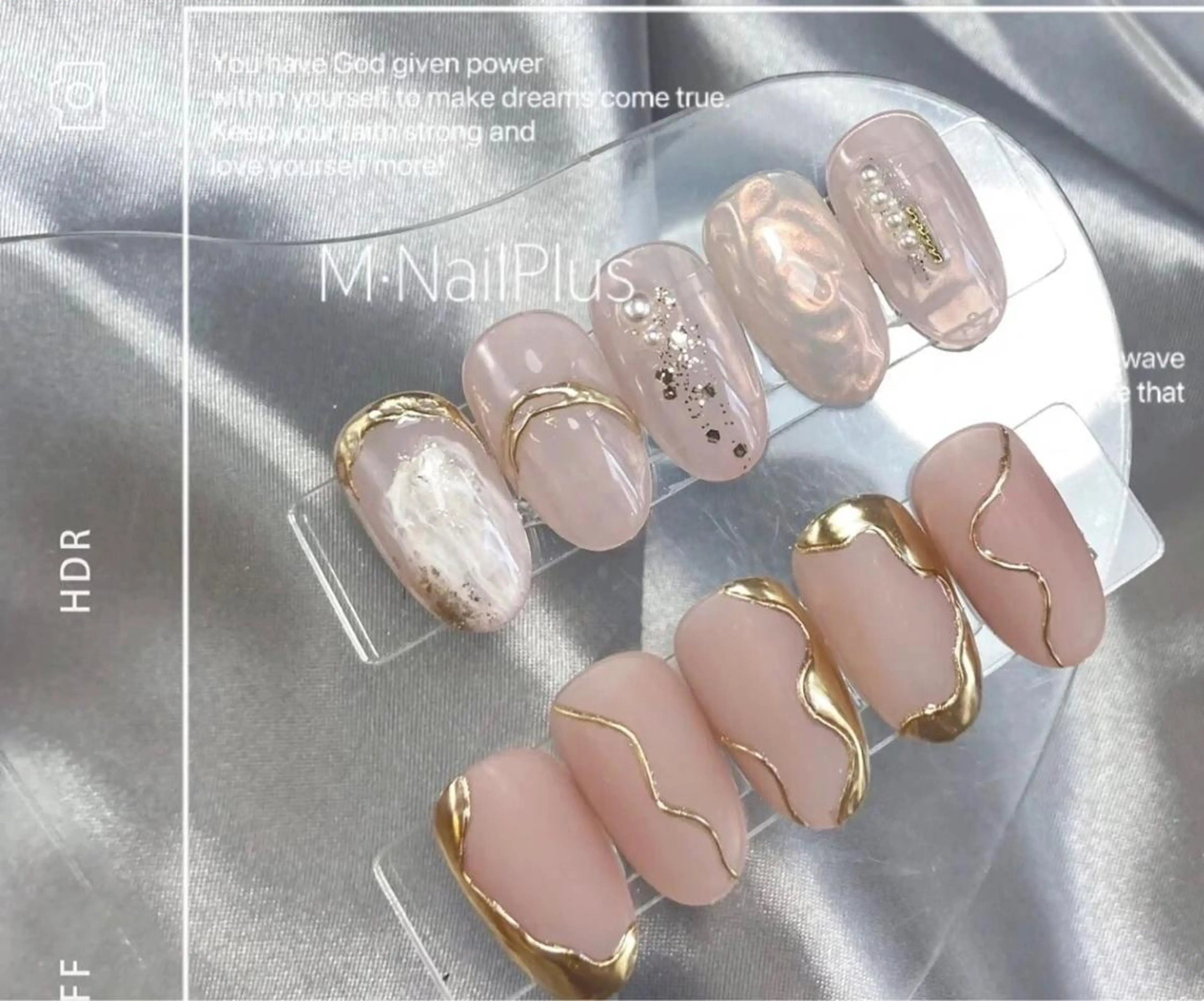 ネイル INF ネイルサロンのネイルデザイン