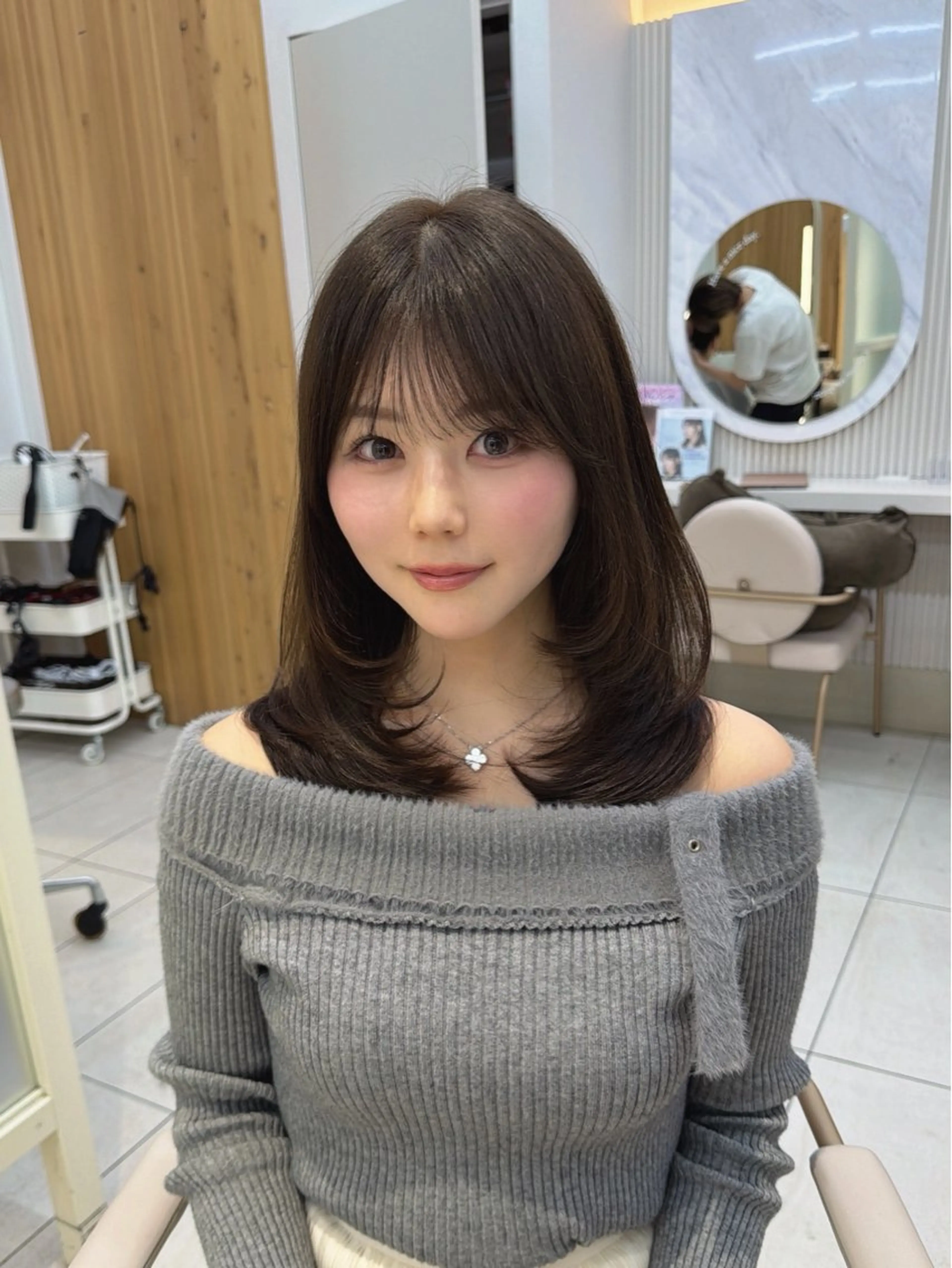 セミロング カット ヘアカラー トリートメント 顔周り/透明感カラー /韓国ヘア/TAKUのヘアスタイル