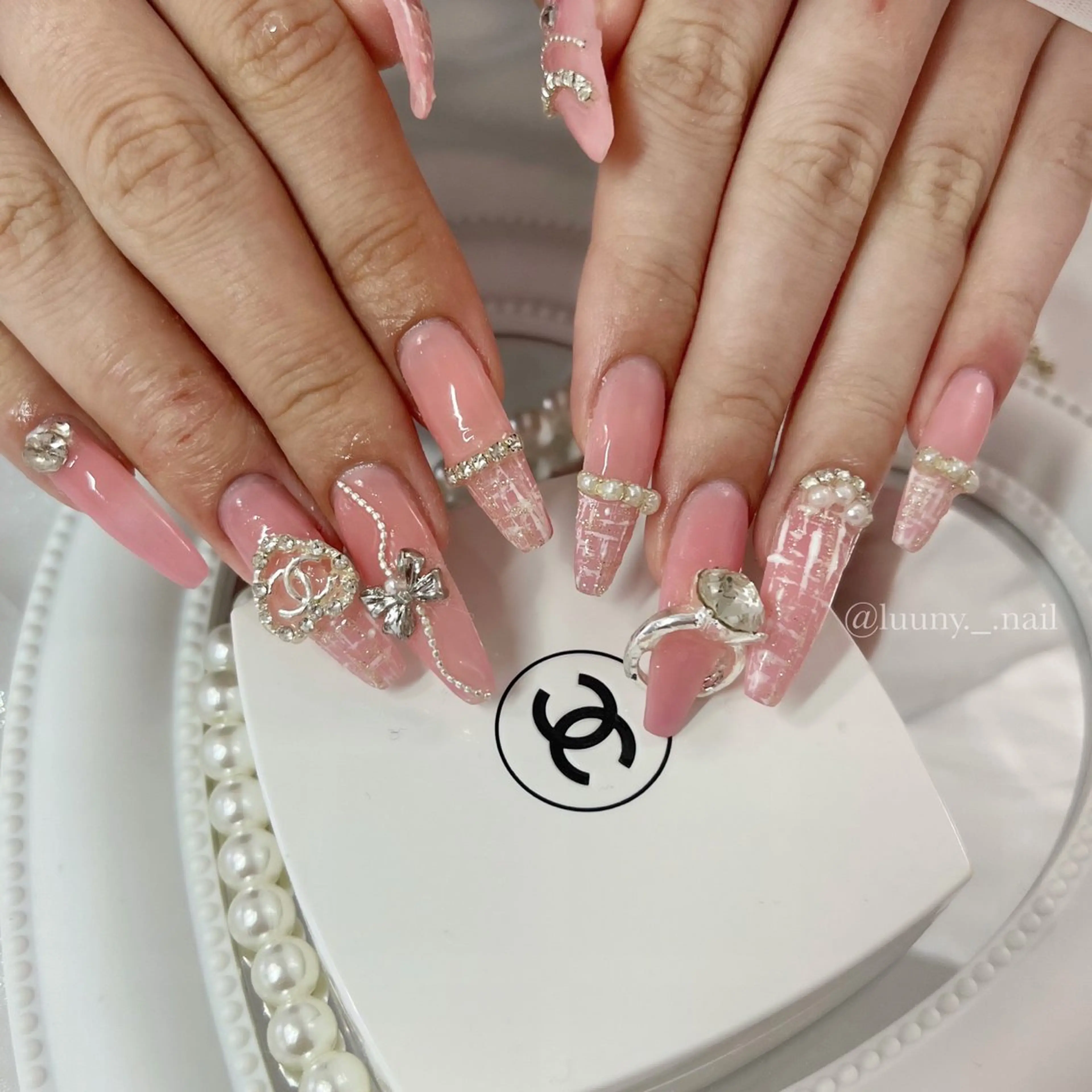 ネイル Luuny nailのネイルデザイン