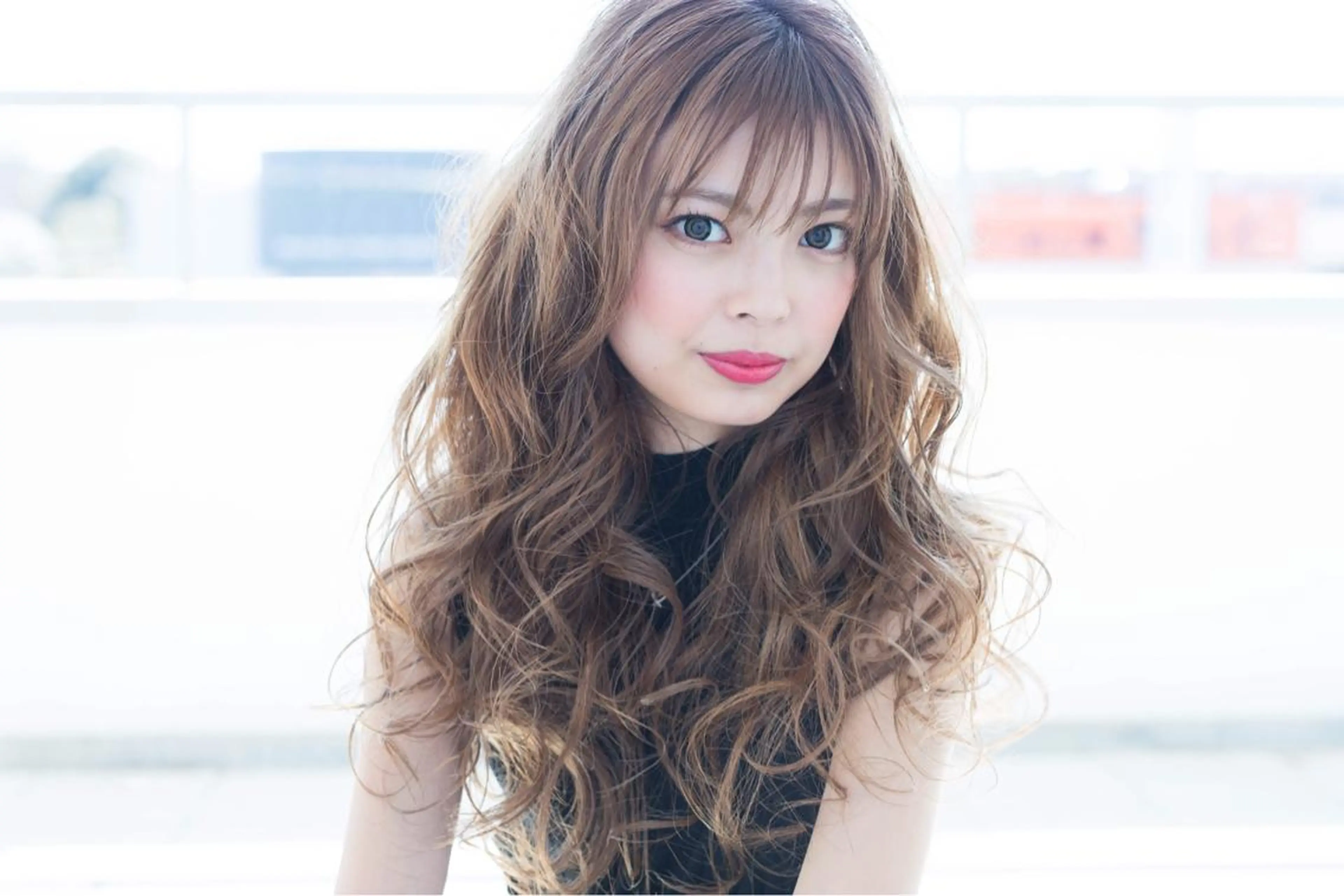 ロング カラー シースルーバング フリーランス【Chill-hus】所属・小野 和摩のヘアスタイル