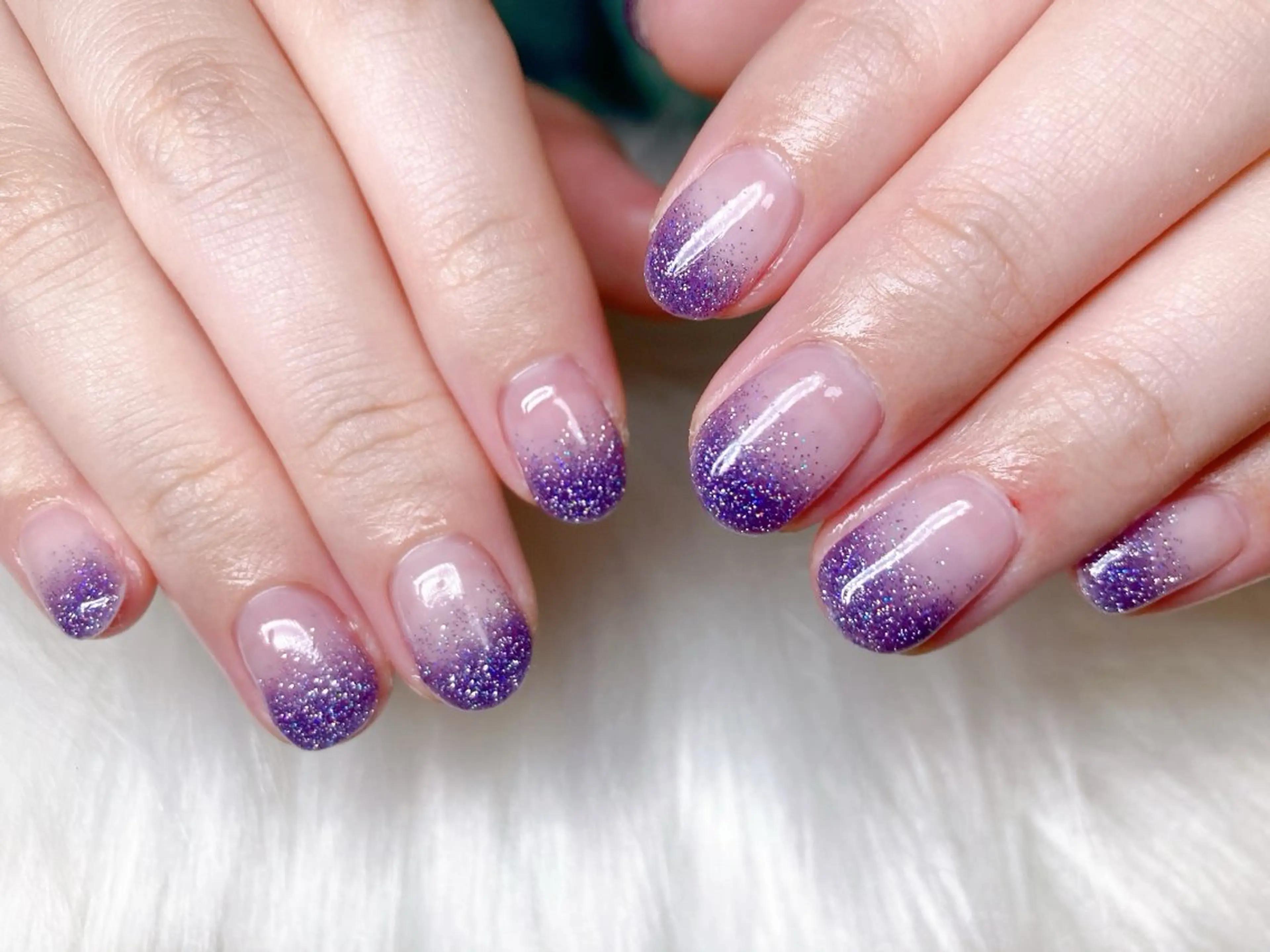 ネイル ECLAT エクラ所属・寺山 千鶴のネイルデザイン