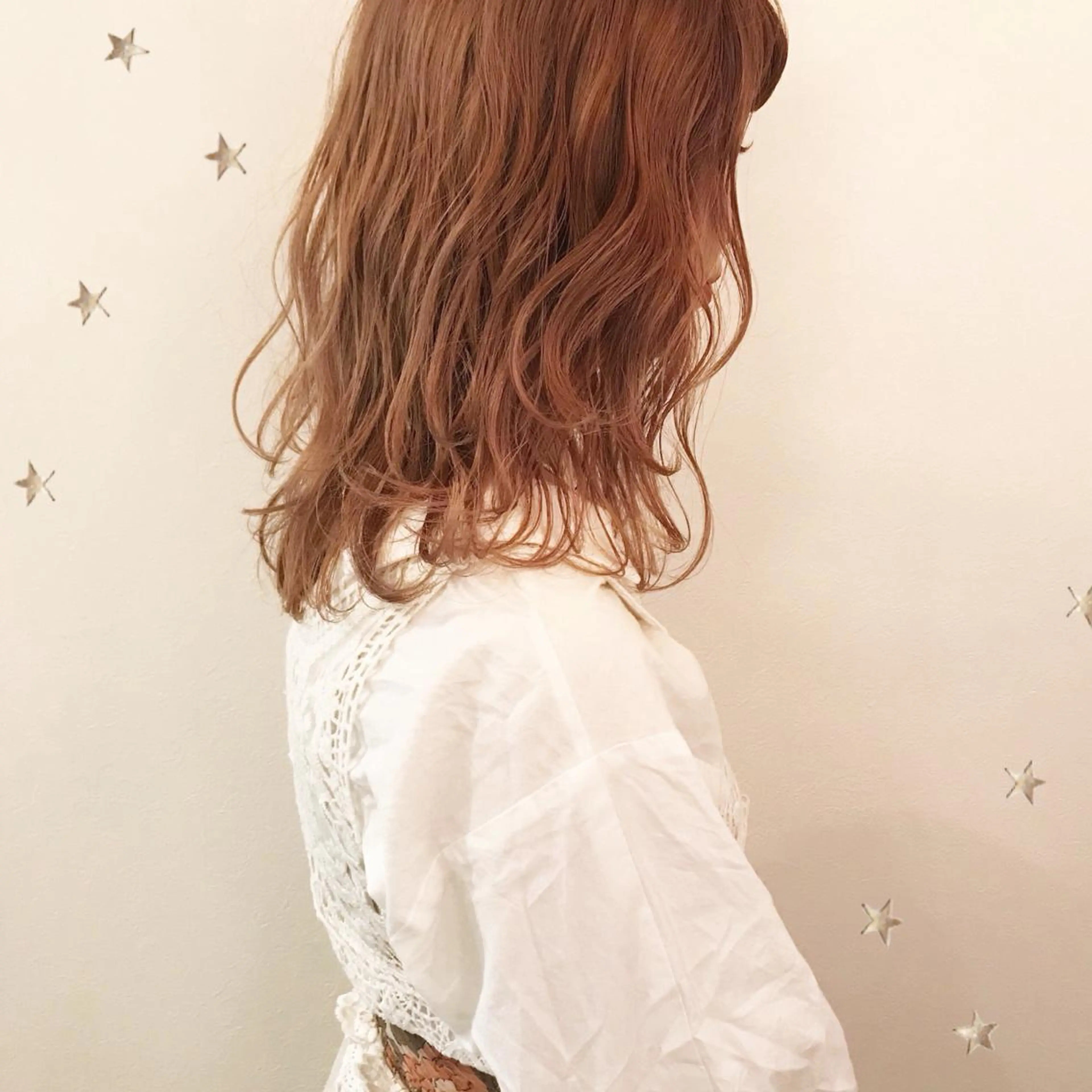 ミディアム salon AKIRA所属・市川 千夏のヘアスタイル