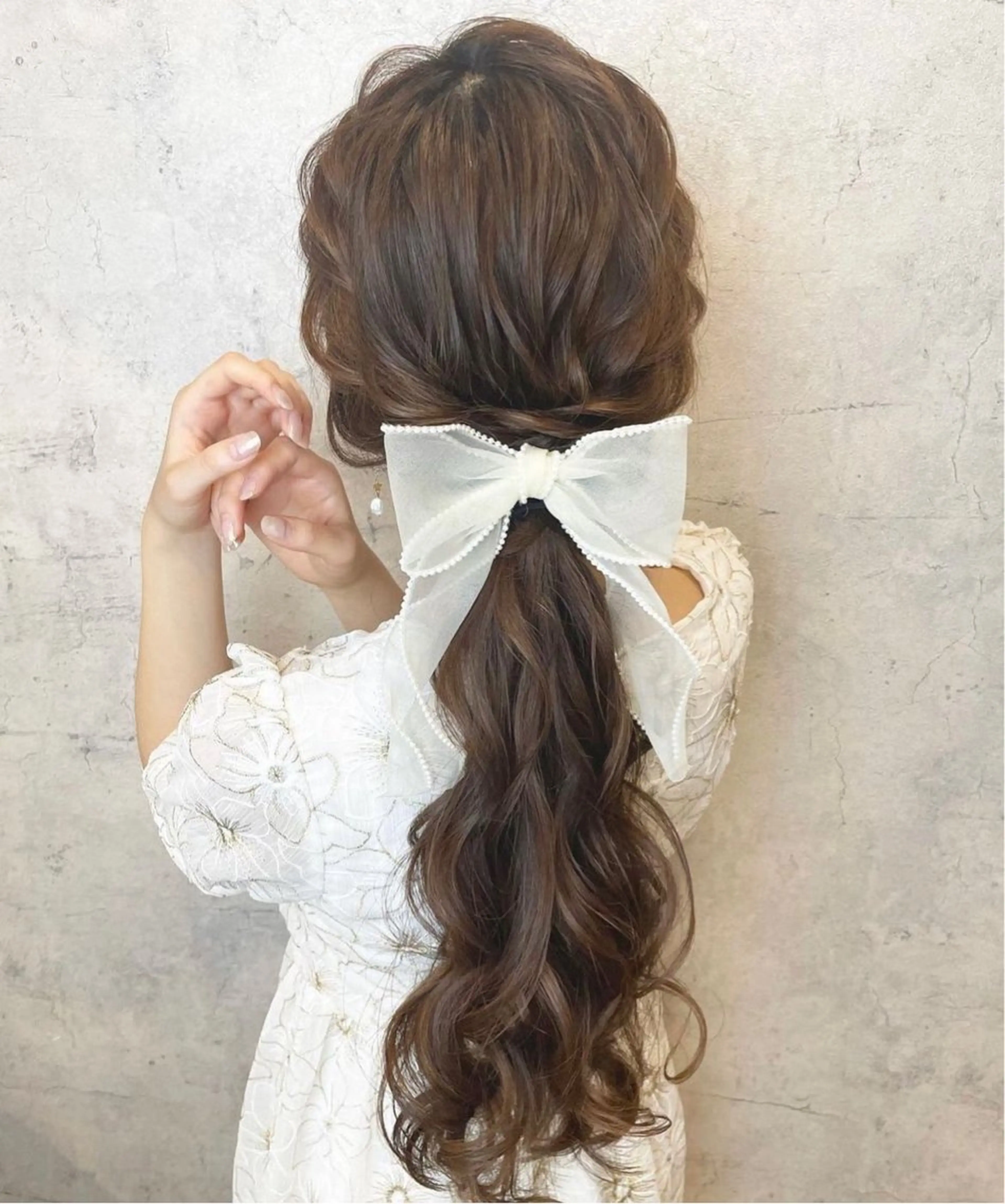 ヘアアレンジ 楢本 彩耶のネイルデザイン