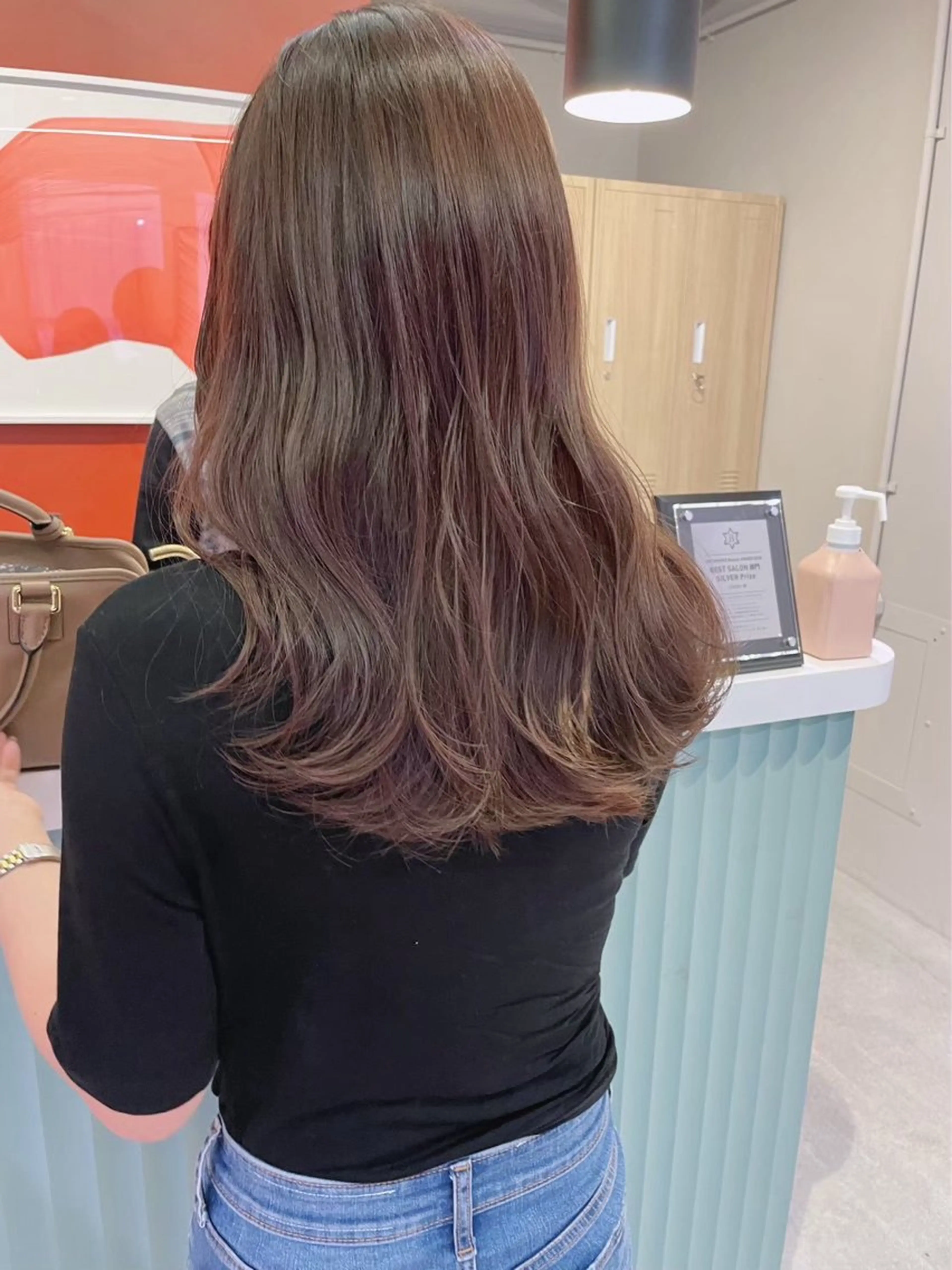 ミディアム LOREN＋透明感 オリーブhirokoのヘアスタイル