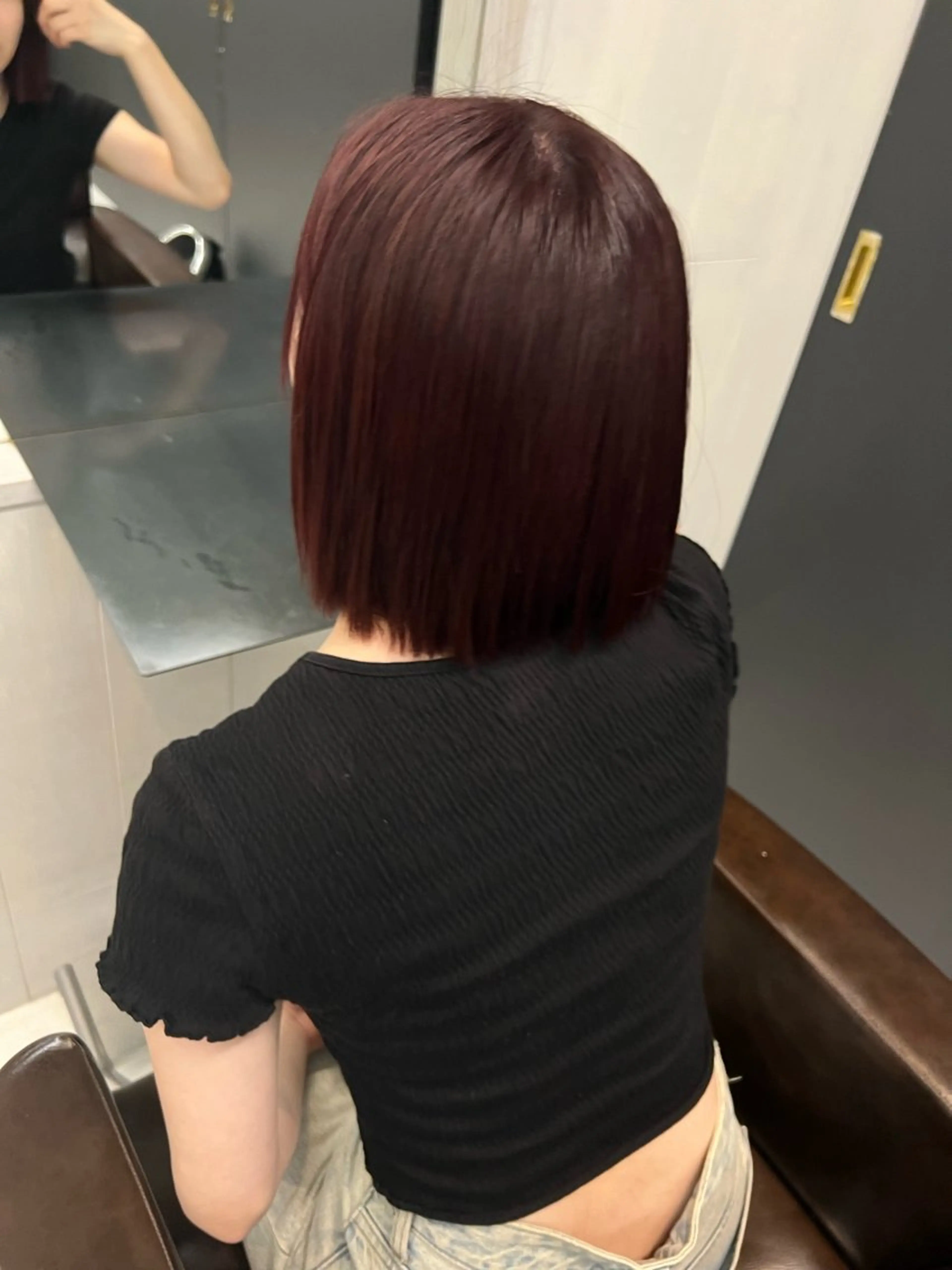 ショート カラー レッドカラー 吉安 里菜歩のヘアスタイル