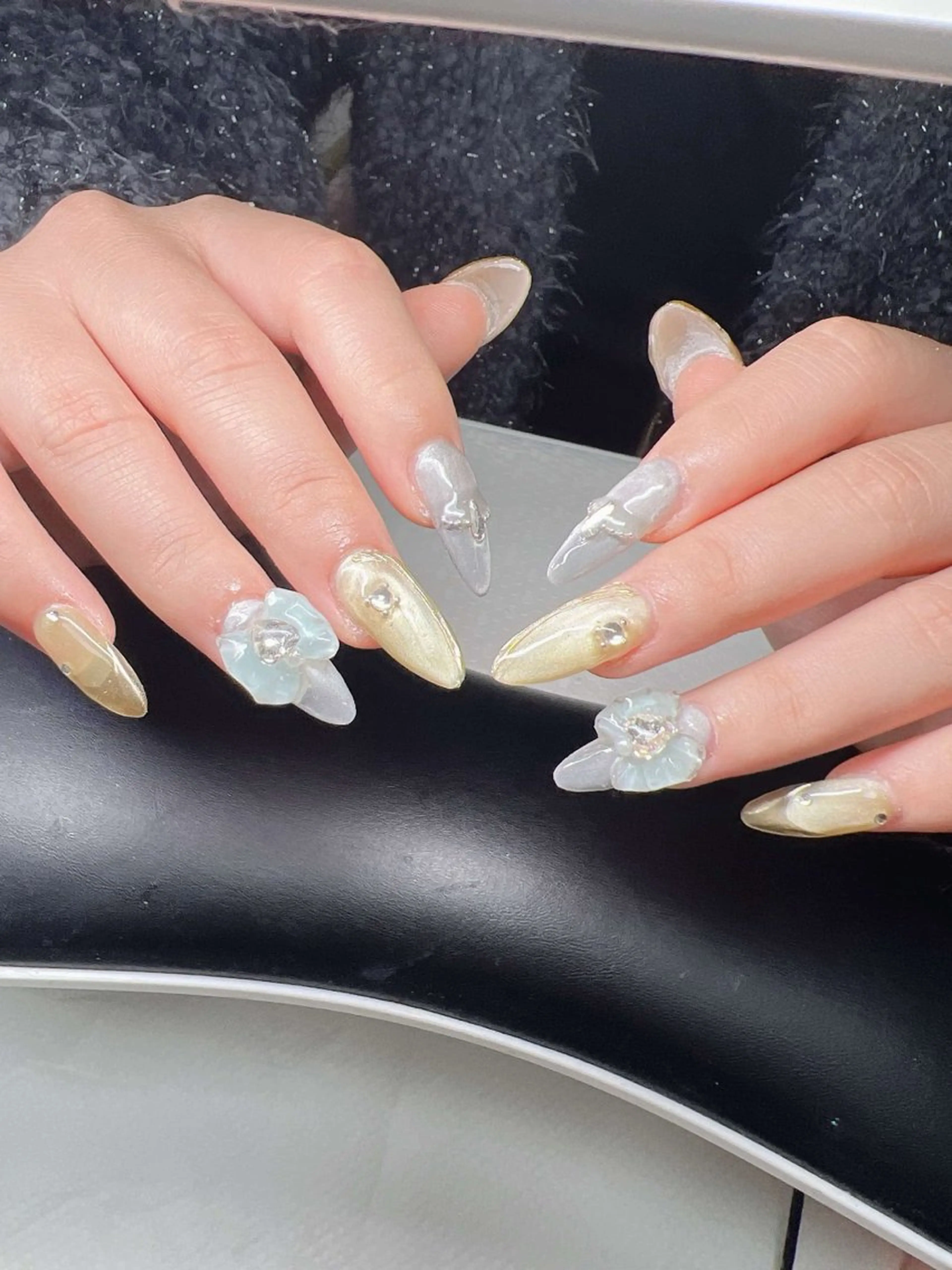 ネイル 長さ出し グラデーション キラキラネイル マグネットネイル ミラーネイル Lee Nails チップ長さだし専門店のネイルデザイン