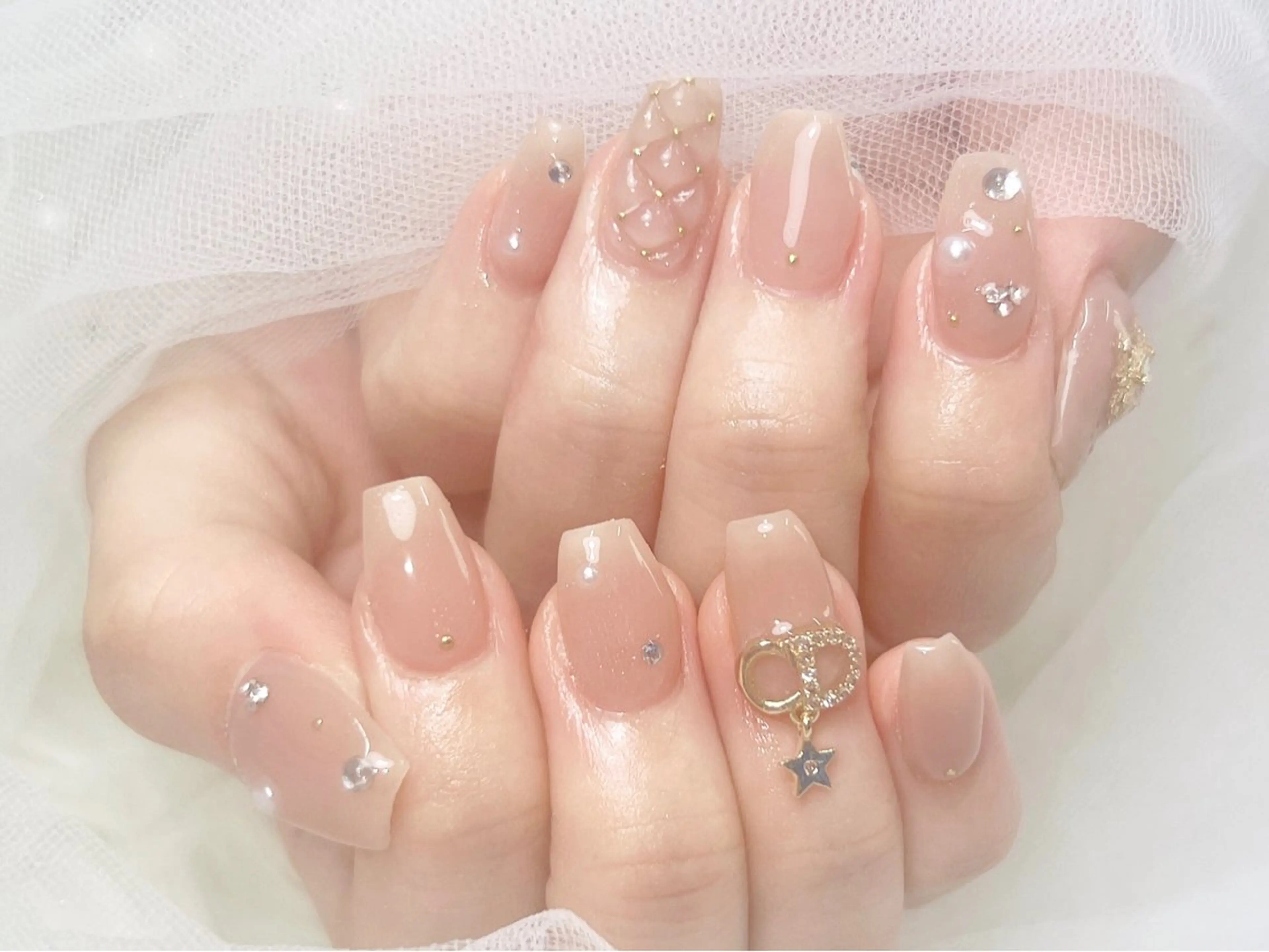 ネイル ハンドネイル ハンドケア Naomi nailのネイルデザイン