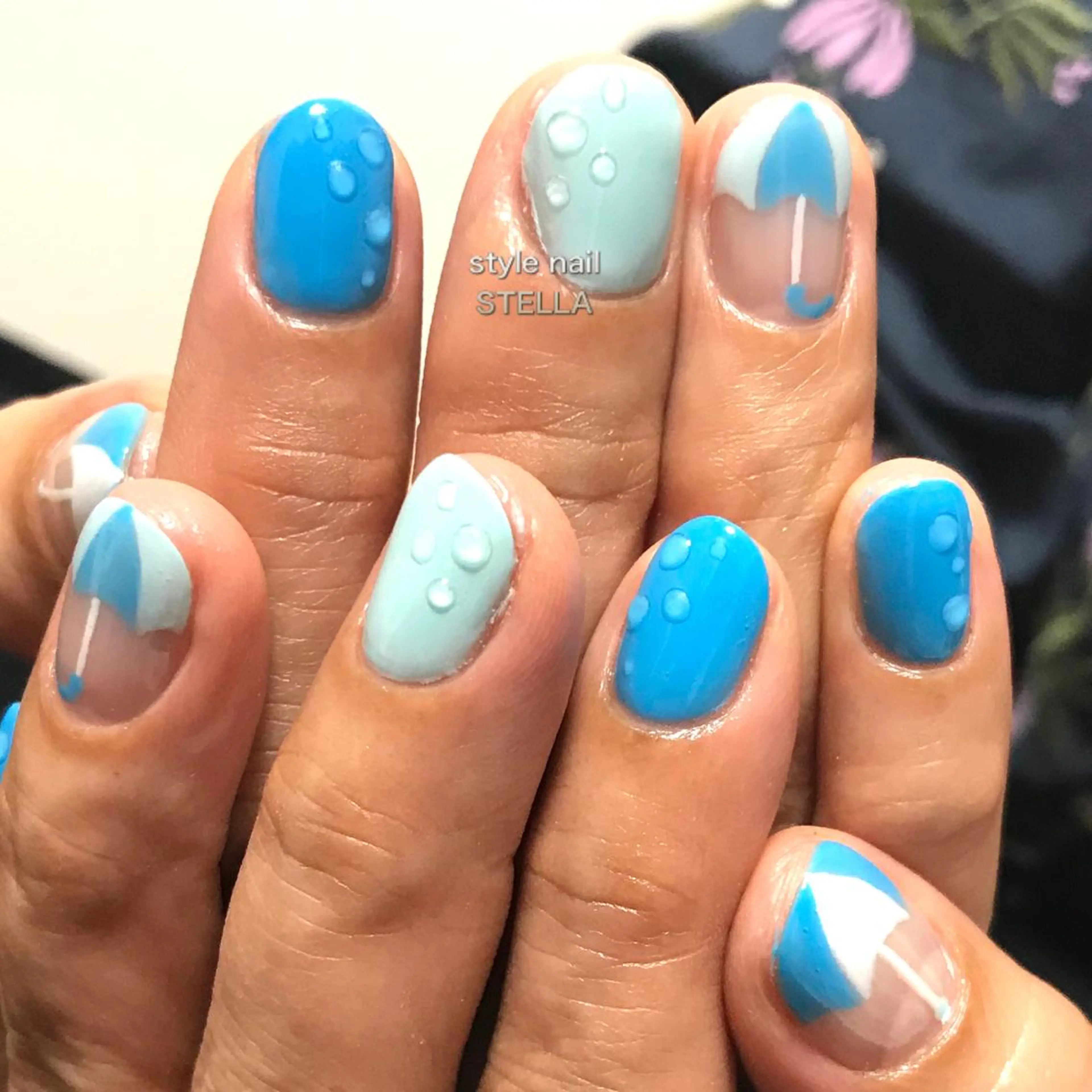 ネイル ステラ marikominoのネイルデザイン