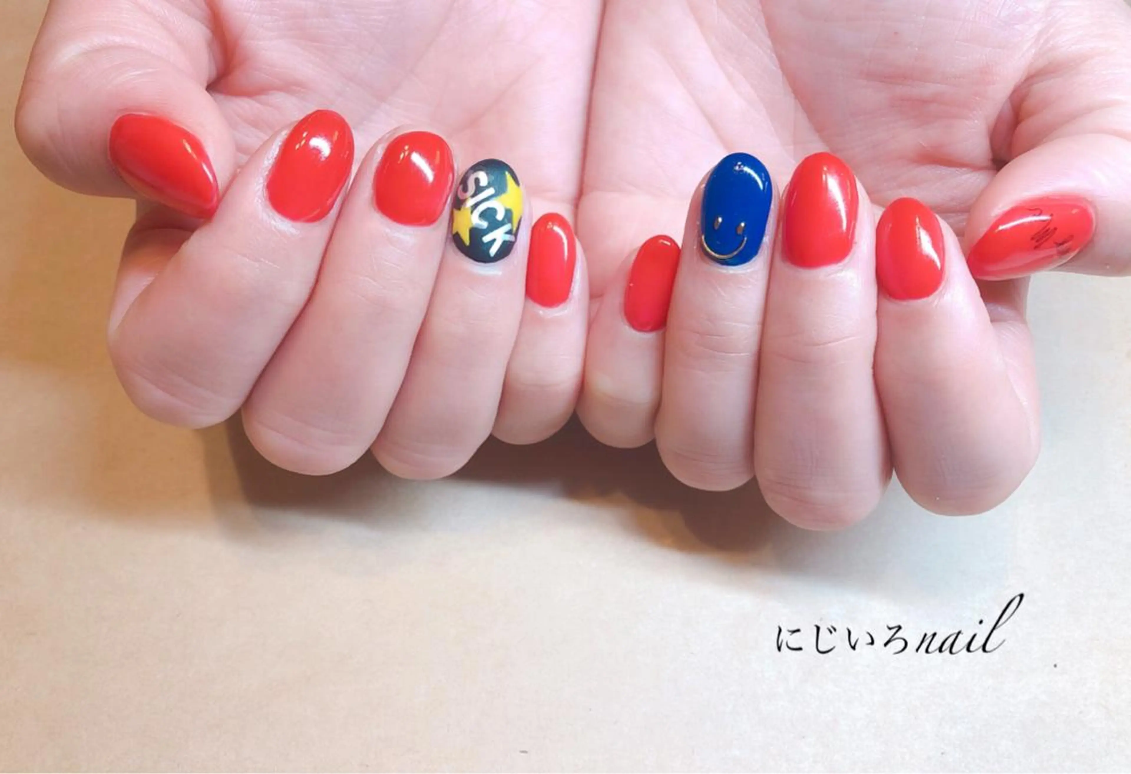 ネイル にじいろ nailのネイルデザイン