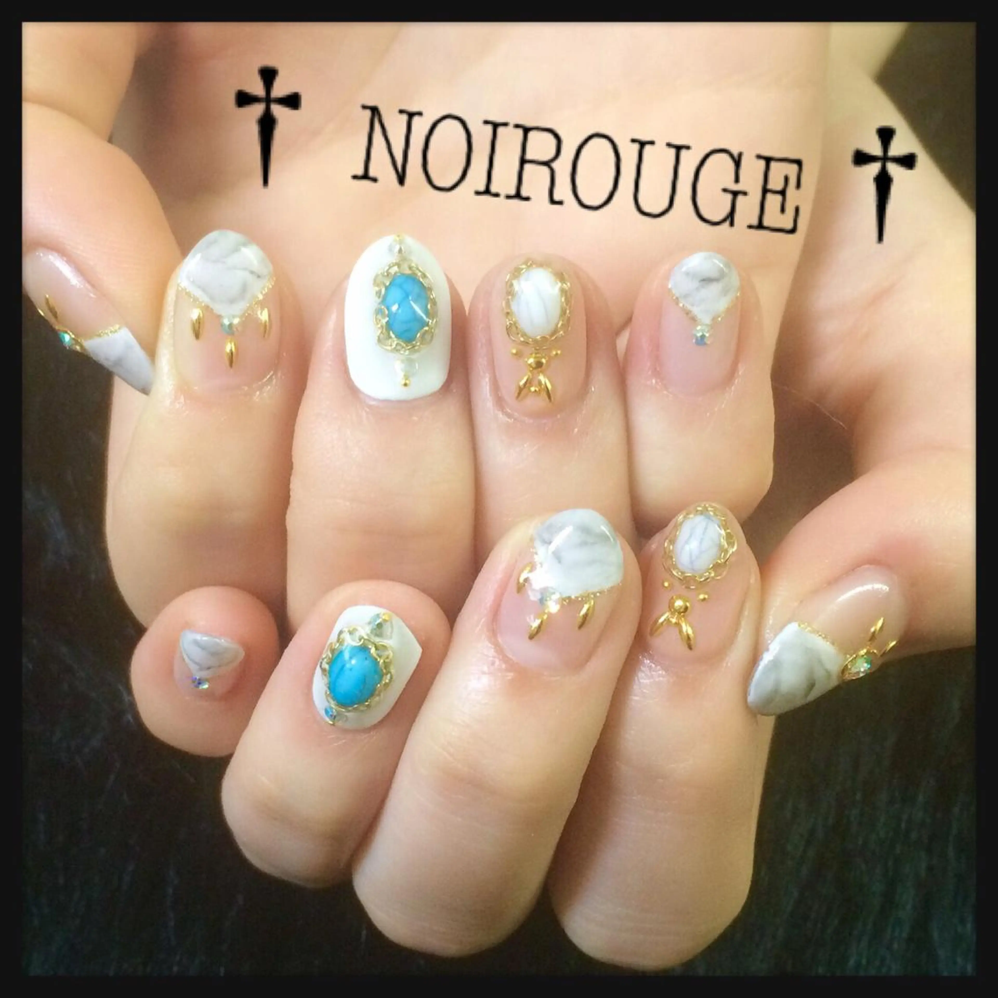 ネイル NOIROUGE所属・NOI ROUGEのネイルデザイン