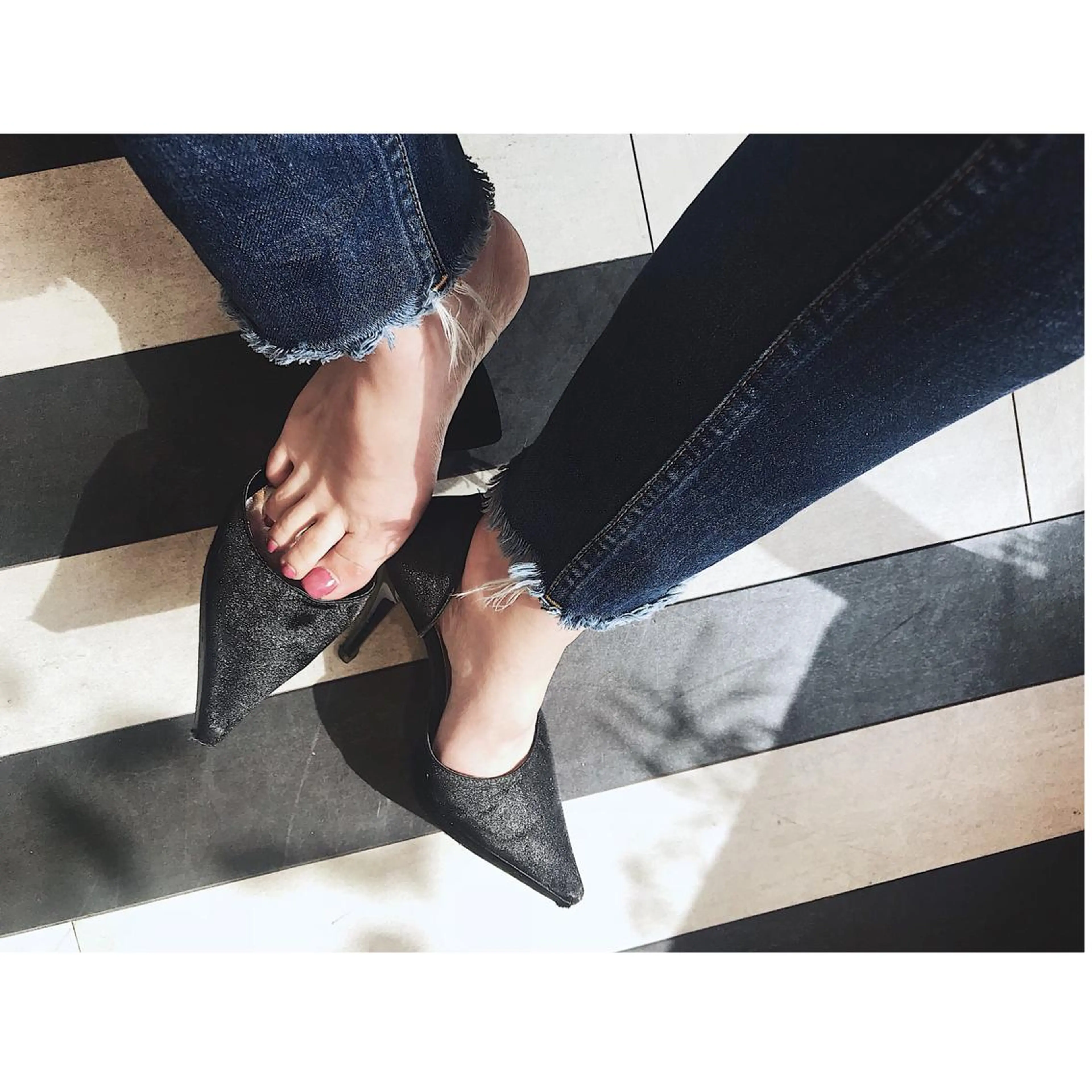 ネイル nail atelier AMBER所属・saori .の眉毛・アイブロウイメージ