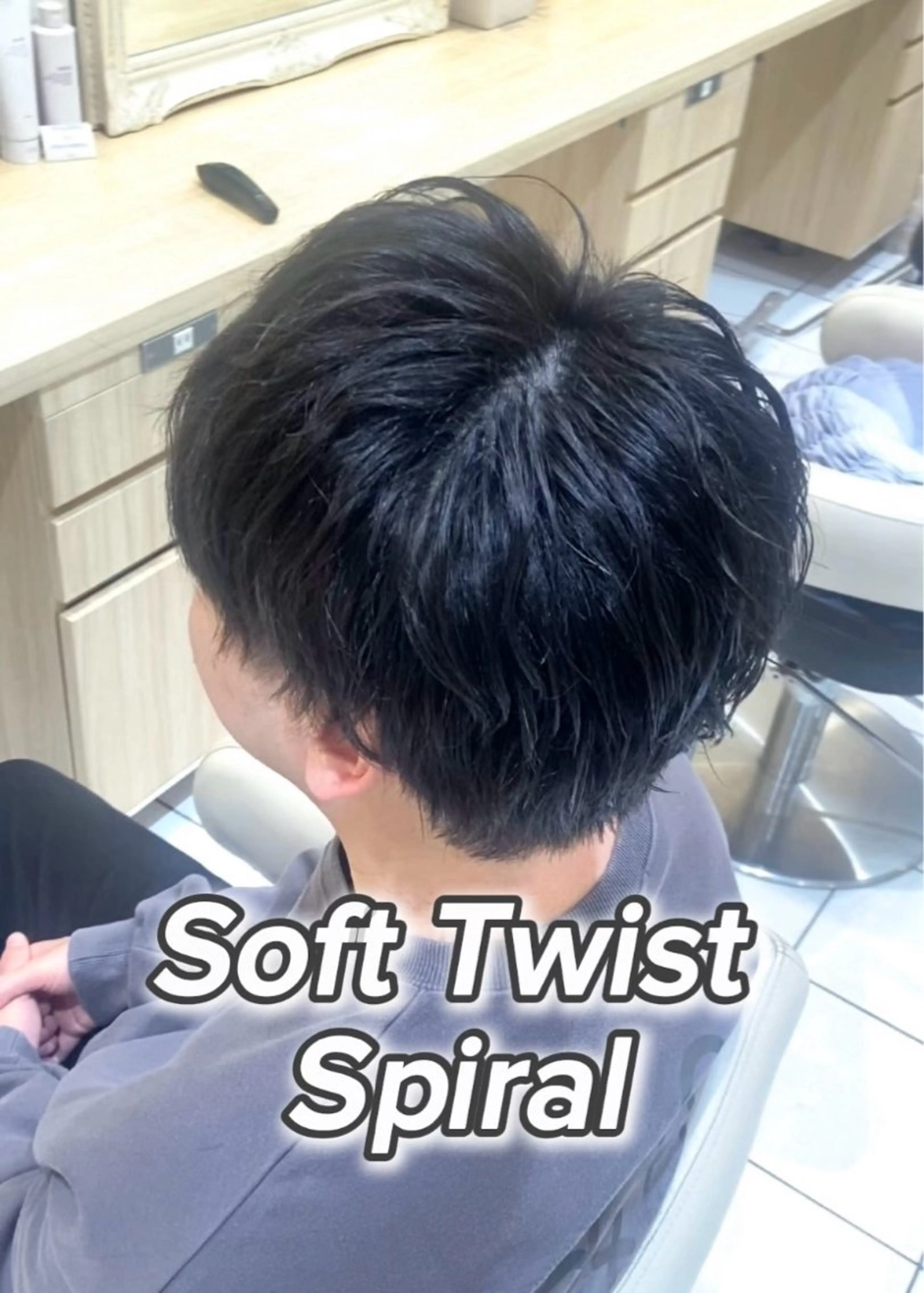 ミディアム メンズ ミディアムパーマ メンズパーマ カット パーマ ✨美髪の錬金術師🧙 縮毛矯正/嶽 涼太のヘアスタイル