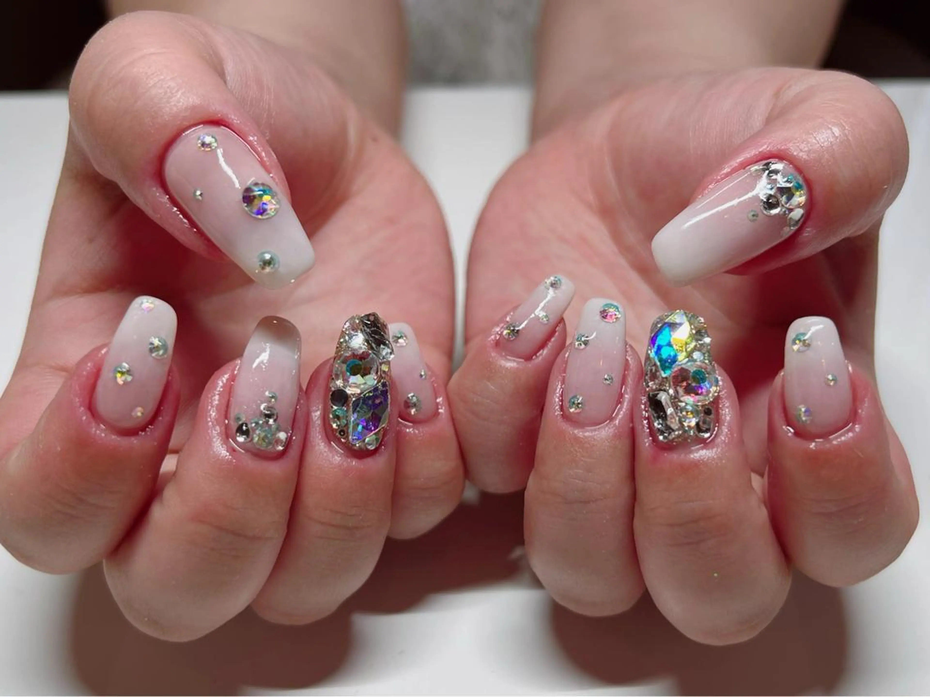 ネイル ハンドネイル IRAS所属・IRAS..nail ＥＲＩＫＡのネイルデザイン