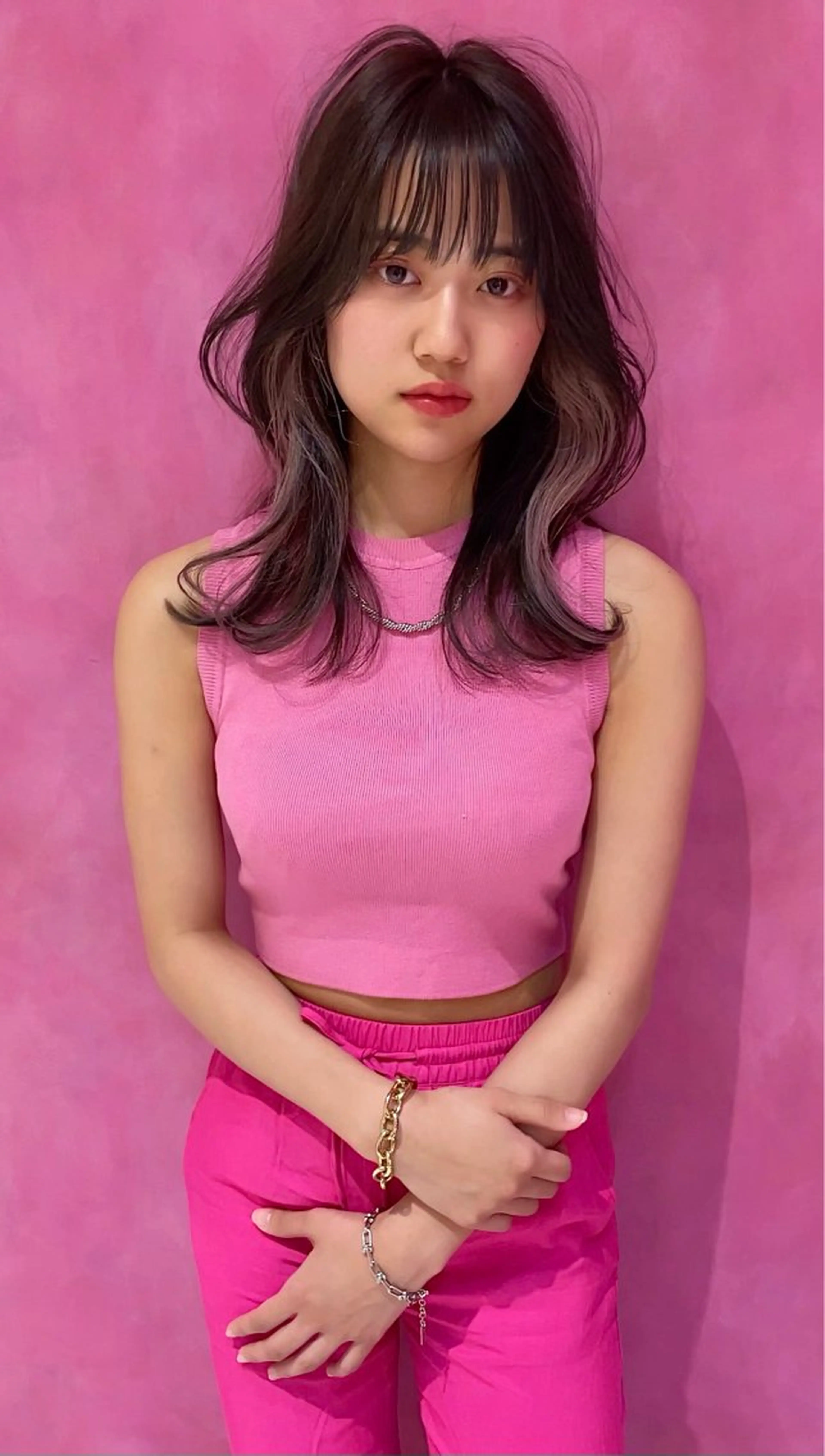 ミディアム femme所属・femme YUIのヘアスタイル