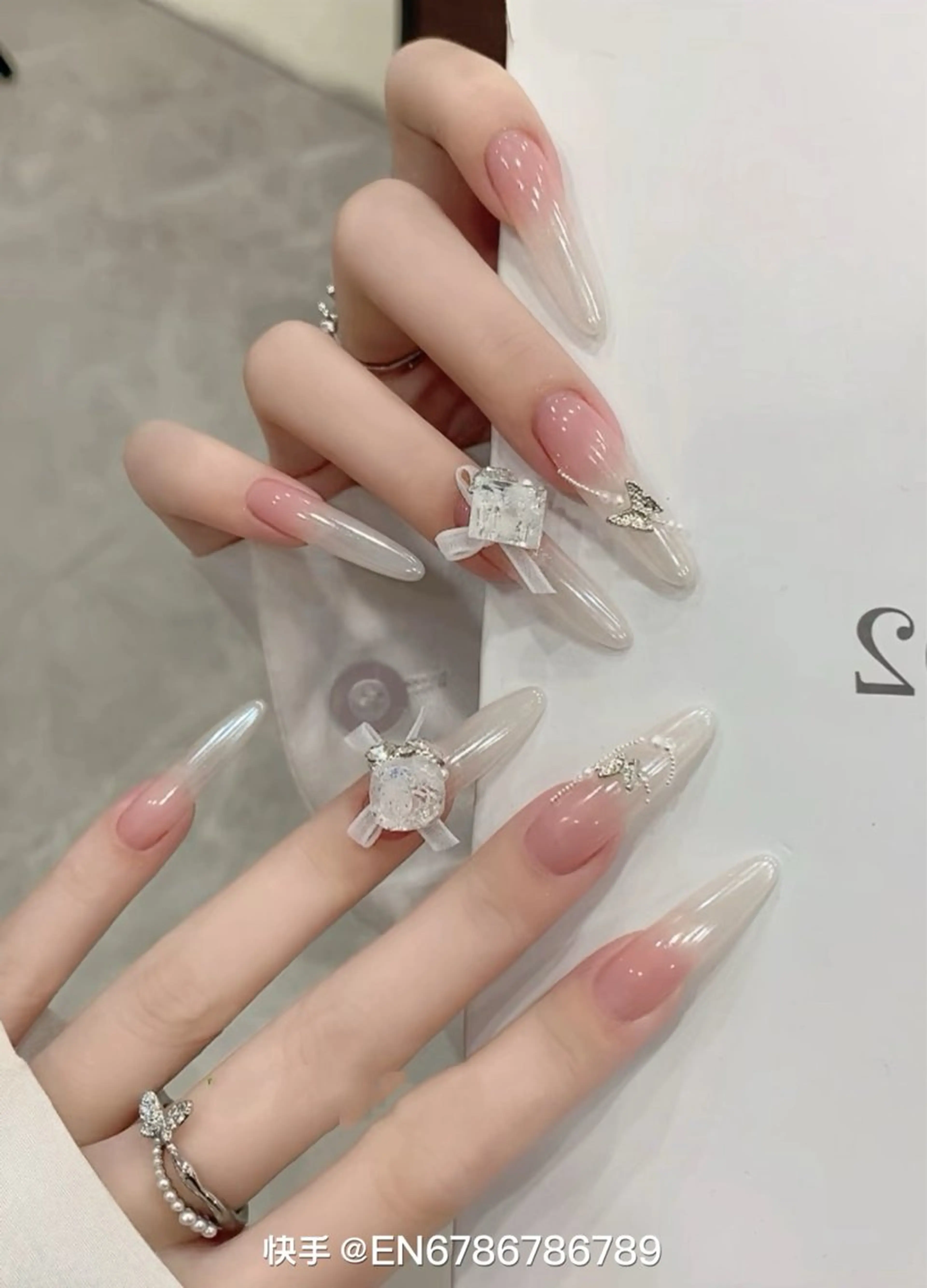 ネイル 長さ出し フレンチネイル ジェルネイル 韓国ネイル マグネットネイル sun nail池袋 モデル募集のネイルデザイン