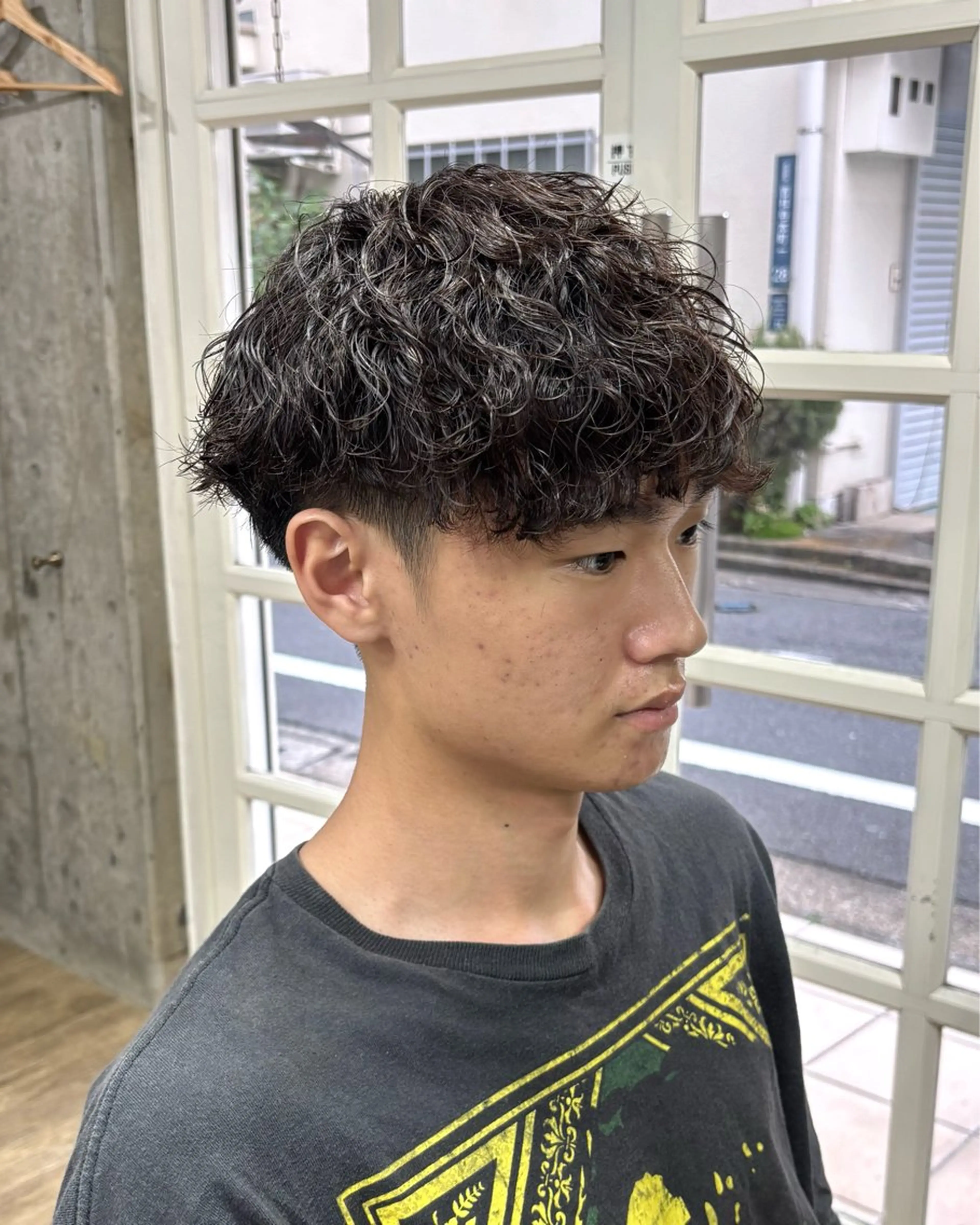 パーマ メンズ 波巻きパーマ homme, famille raugh【オム・ファミーユ・ラグ】所属・【メンズ特化】パーマ /マッシュ/たいちのヘアスタイル