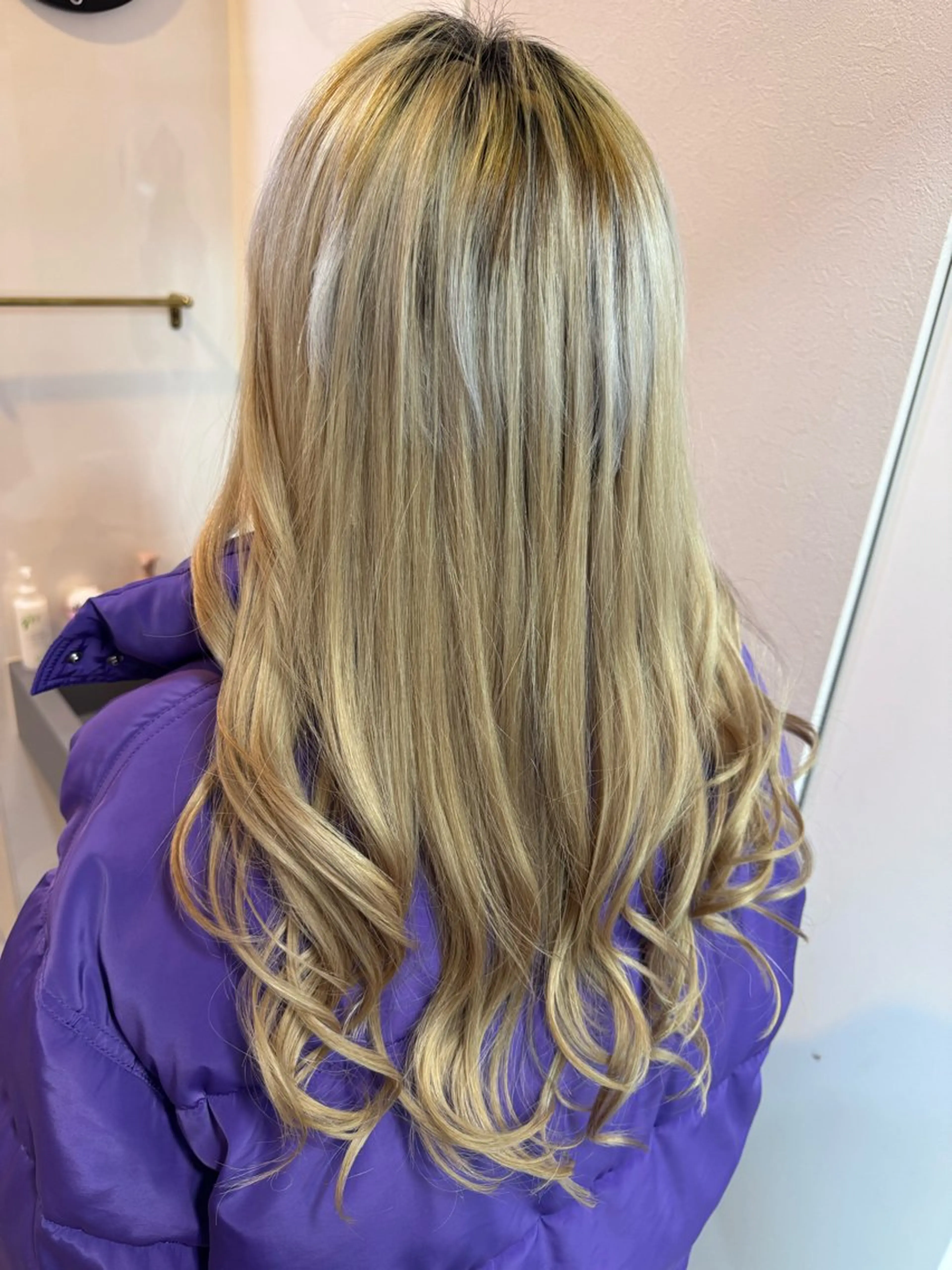 ロング エクステ ルミナスヘアー-LUMINOUS HAIR -所属・悩める癖毛の救世主✨ 🫧あべタクヤ🫧のヘアスタイル