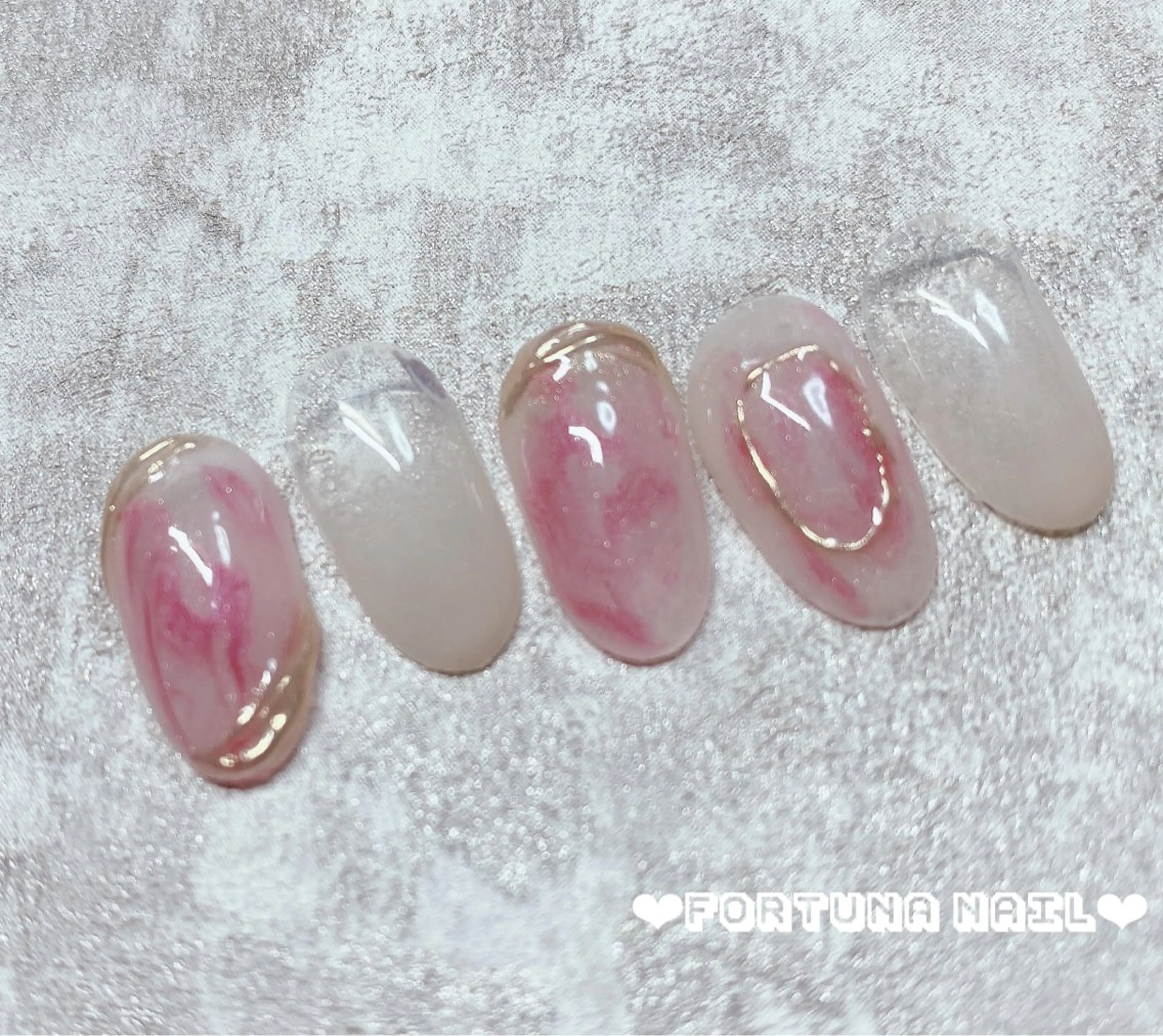 ネイル ハンドネイル ハンドケア Nail •Head スパFortunaのネイルデザイン