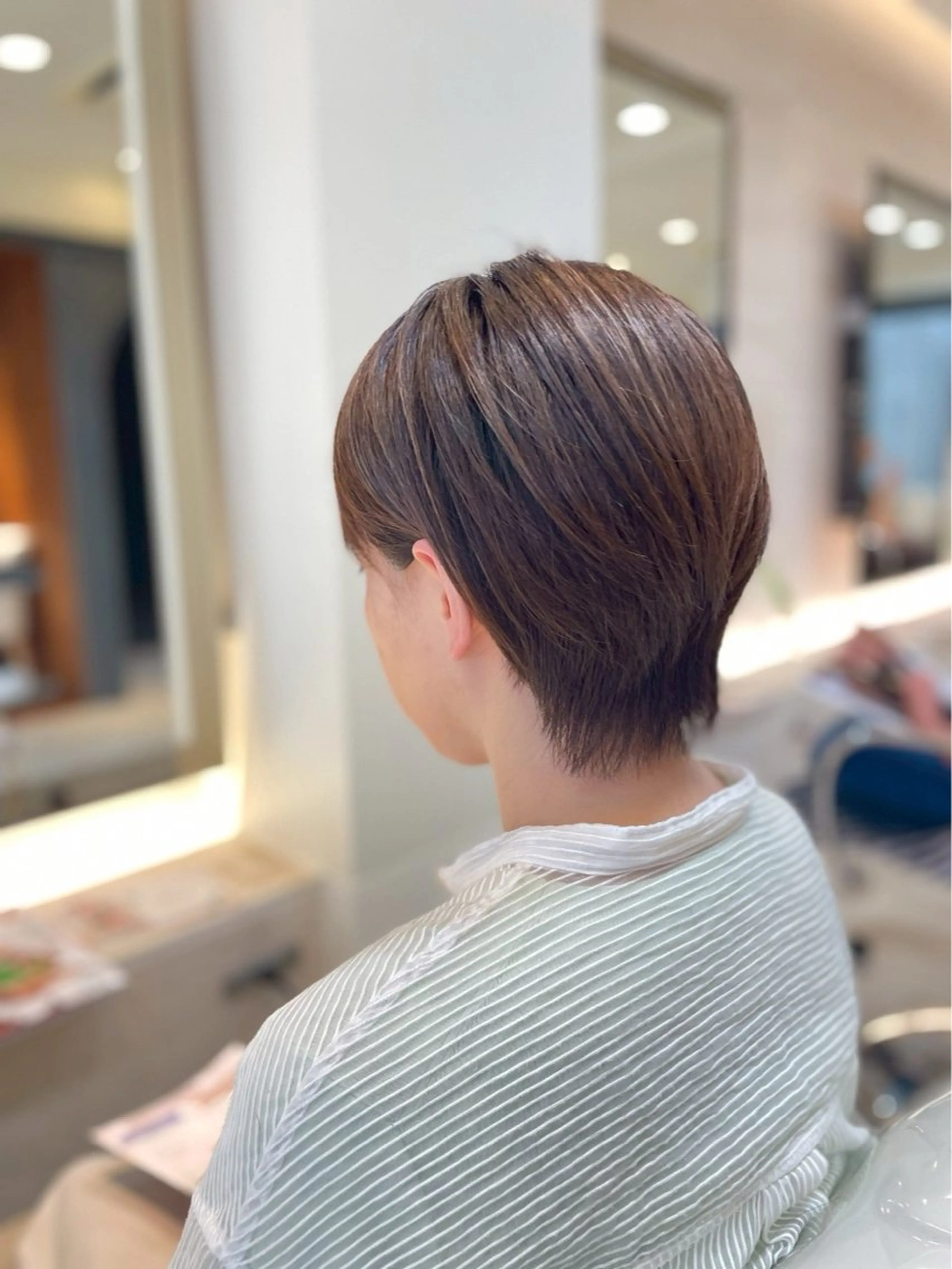 ショート 坂田 愛彩萌のヘアスタイル