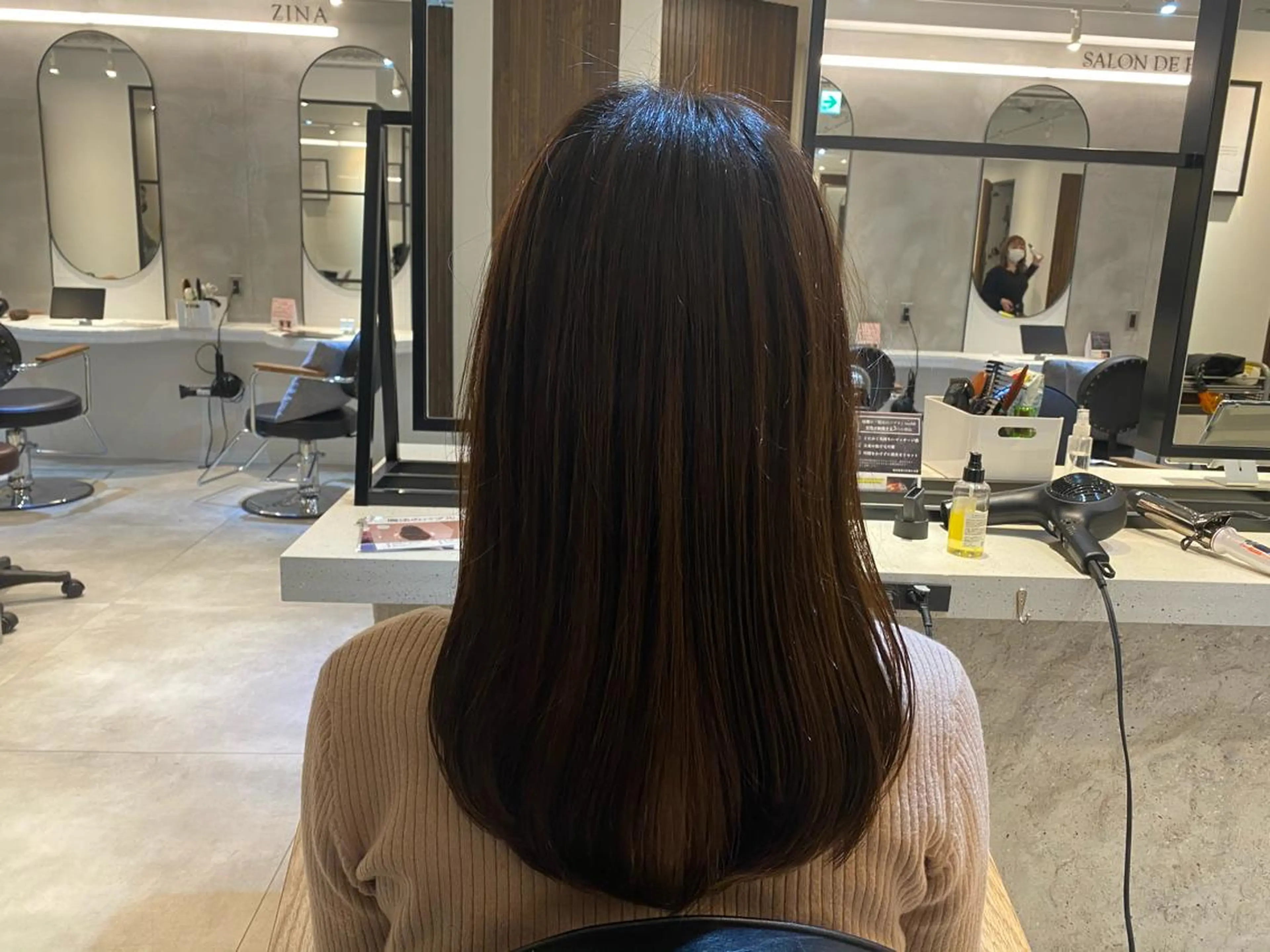 セミロング 💓【髪質改善】💓 【垢抜け】金子　仁秀のヘアスタイル