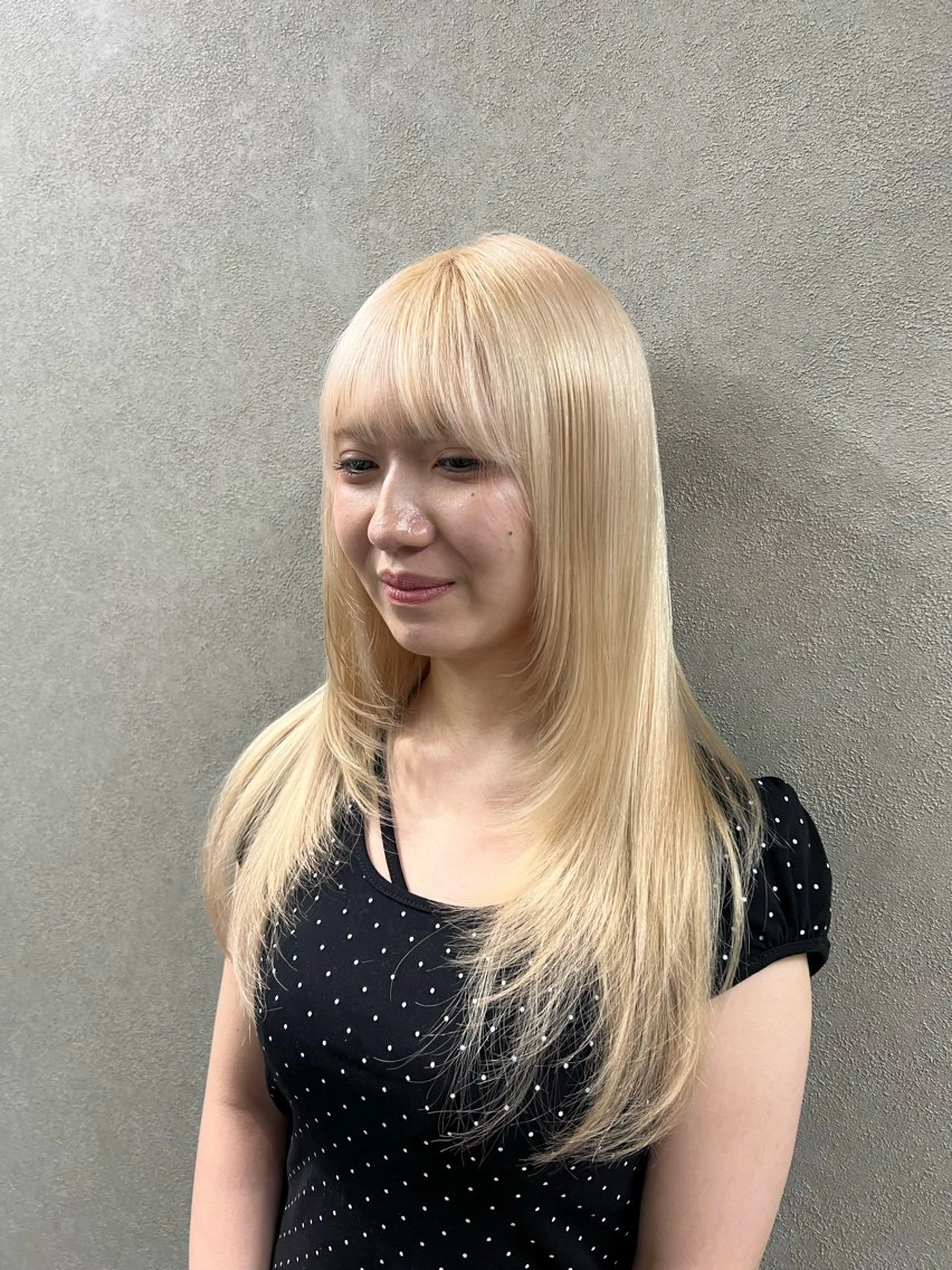 ロング カラー newi TATSUのヘアスタイル