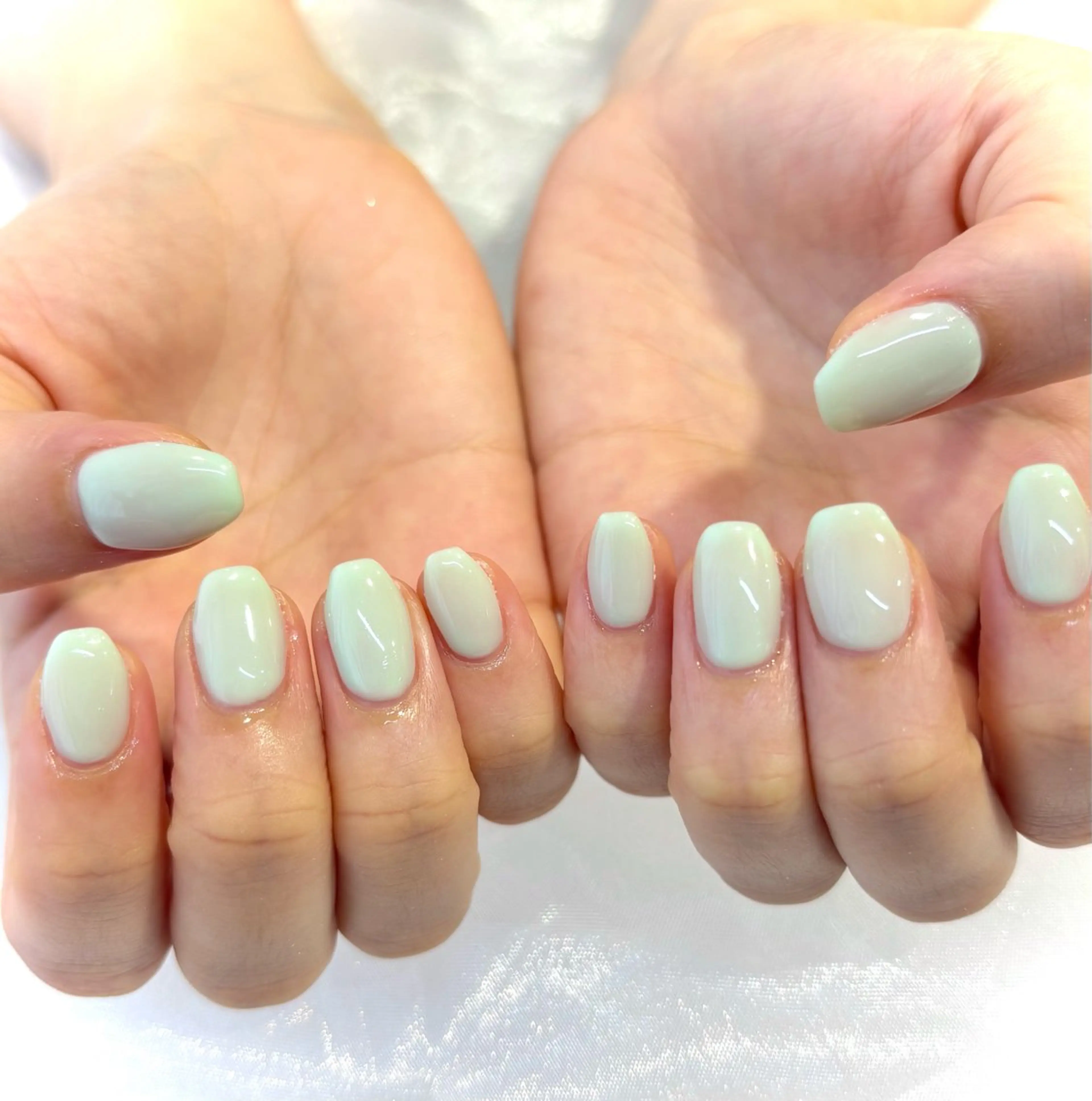 ネイル ハンドネイル 橋元 珠梨のネイルデザイン