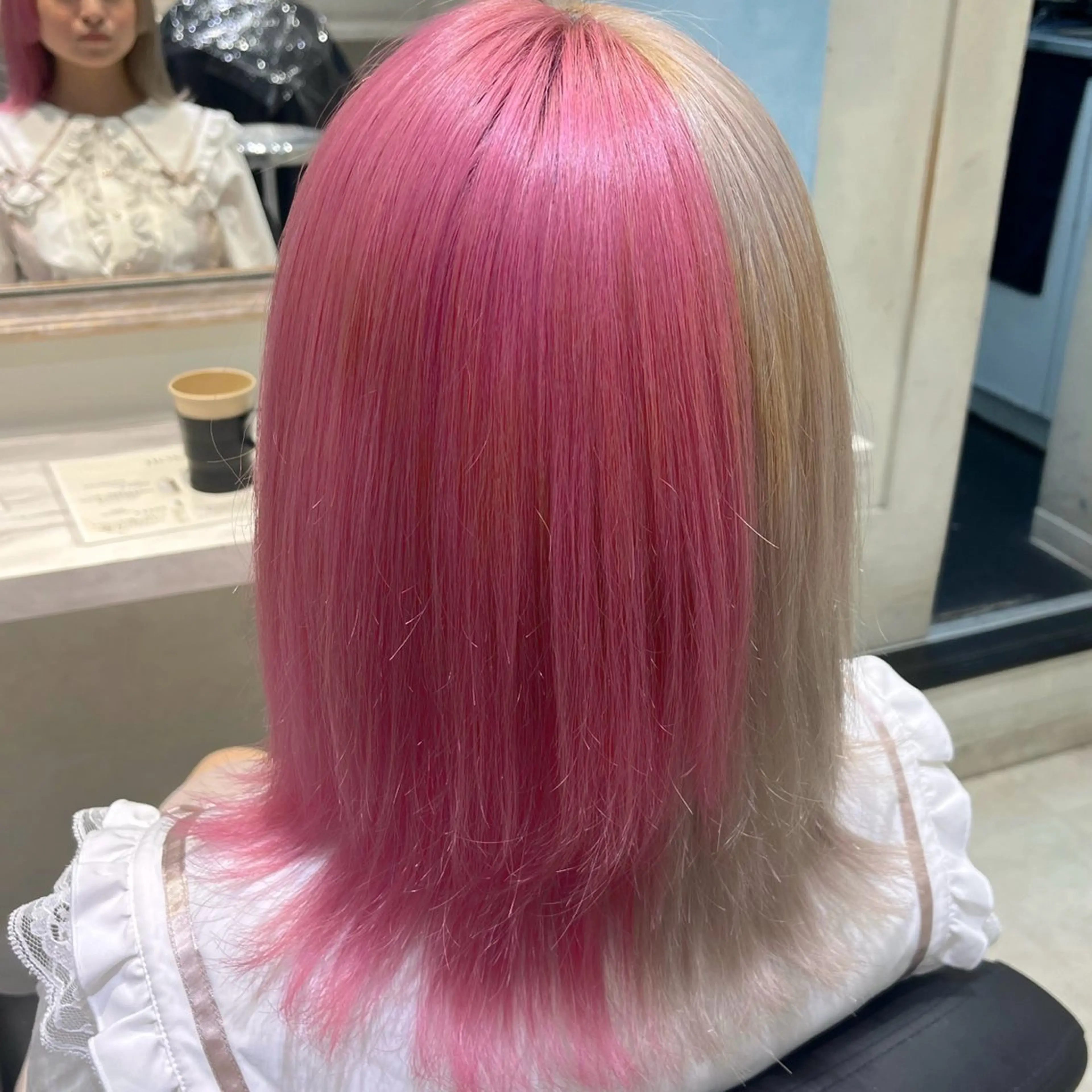 ミディアム カラー ブリーチ ハイトーンカラー ピンクカラー 💖ブリーチ/暖色 𝐘𝐮𝐢💖のヘアスタイル