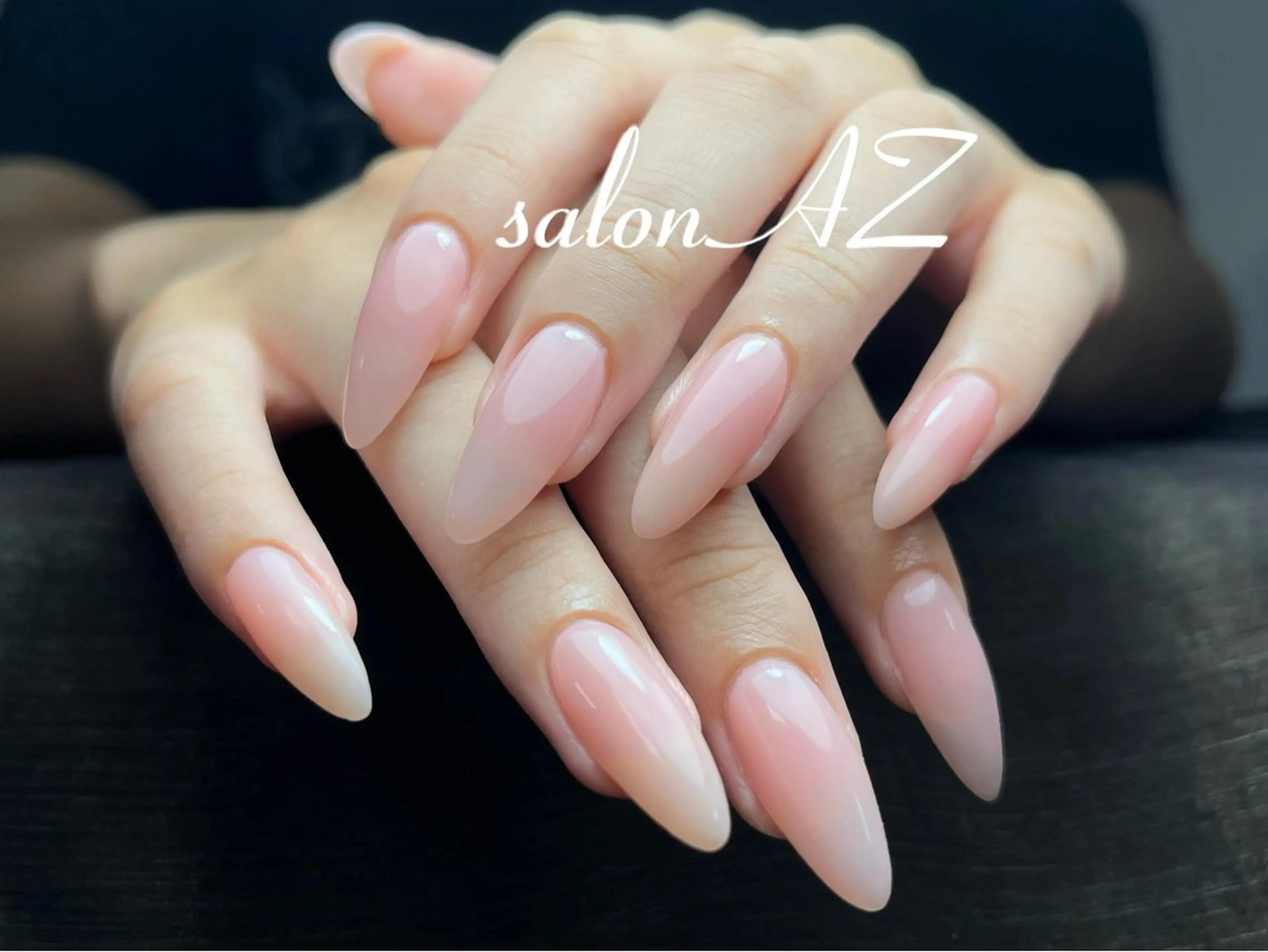 ネイル アートネイル 長さ出し フットネイル フレンチネイル ジェルネイル salon AZのネイルデザイン