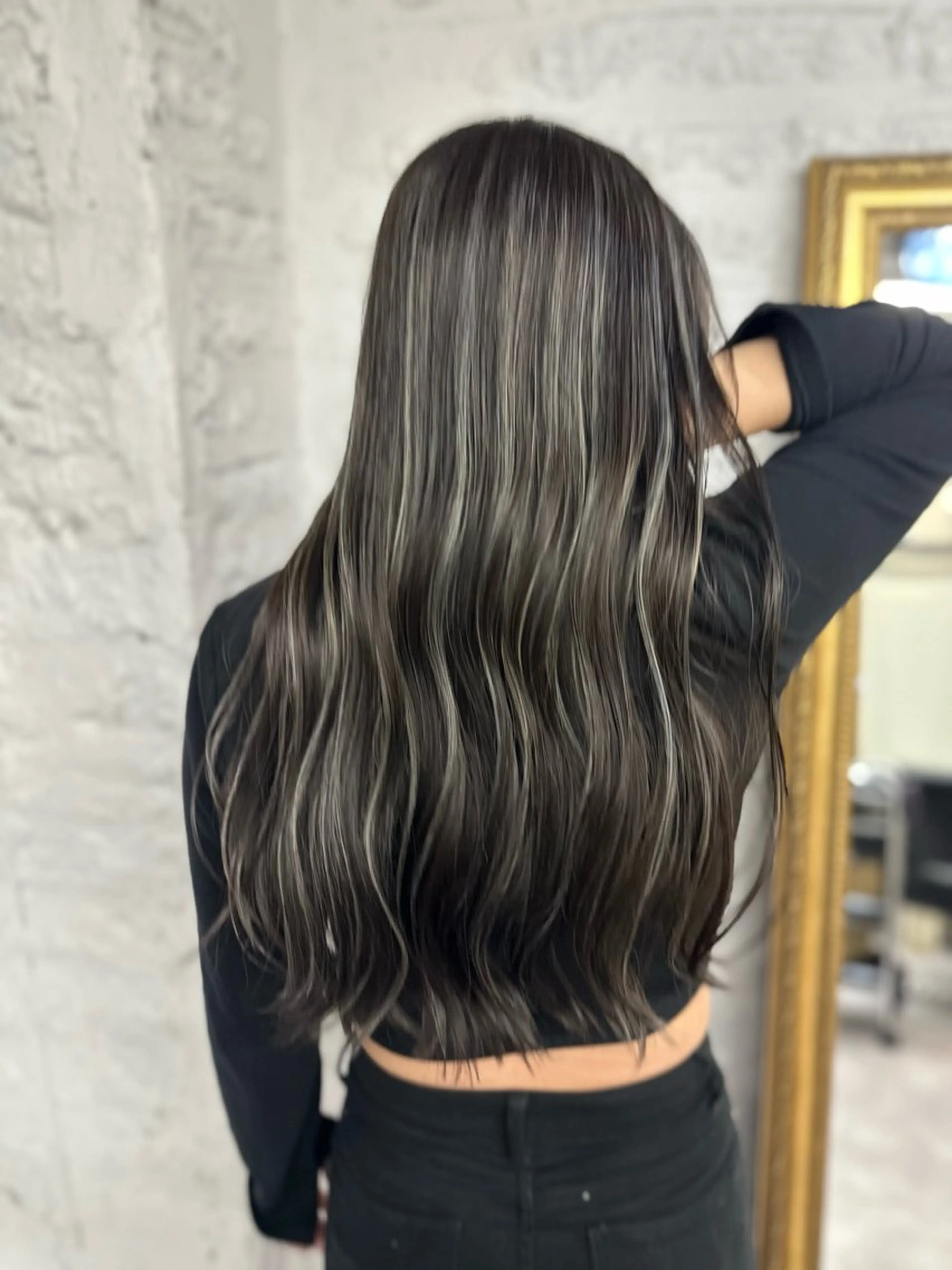 ロング カラー ヘアアレンジ ヘアカラー トリートメント 久米 治仁のヘアスタイル