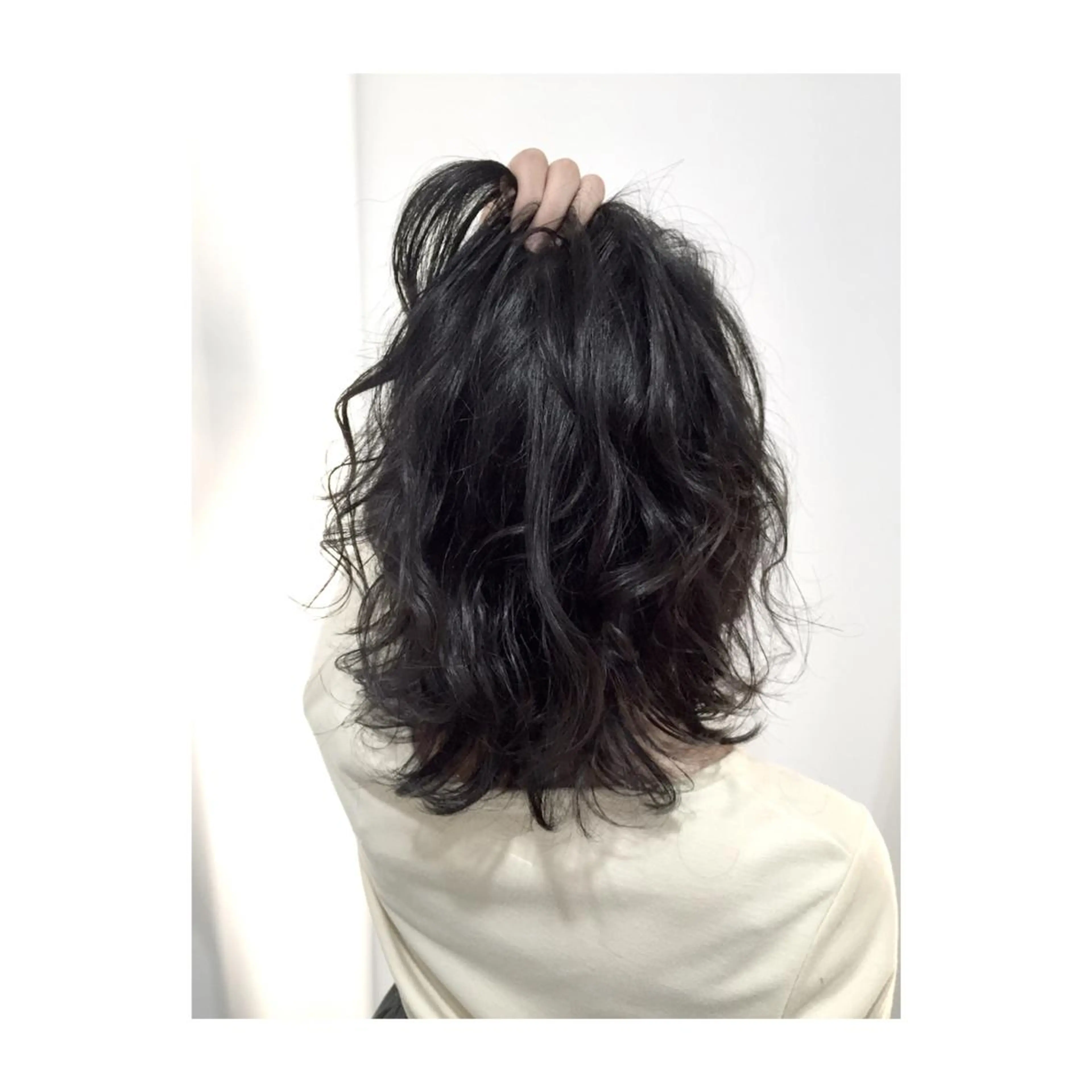 ショート ミディアム セミロング ロング パーマ ミディアムパーマ セミロングパーマ デジタルパーマ due hair 京都駅前店 MILBON オージュア認定サロン【デューヘアー】所属・ハイトーンブリーチ 土坂 由志【京都】のヘアスタイル
