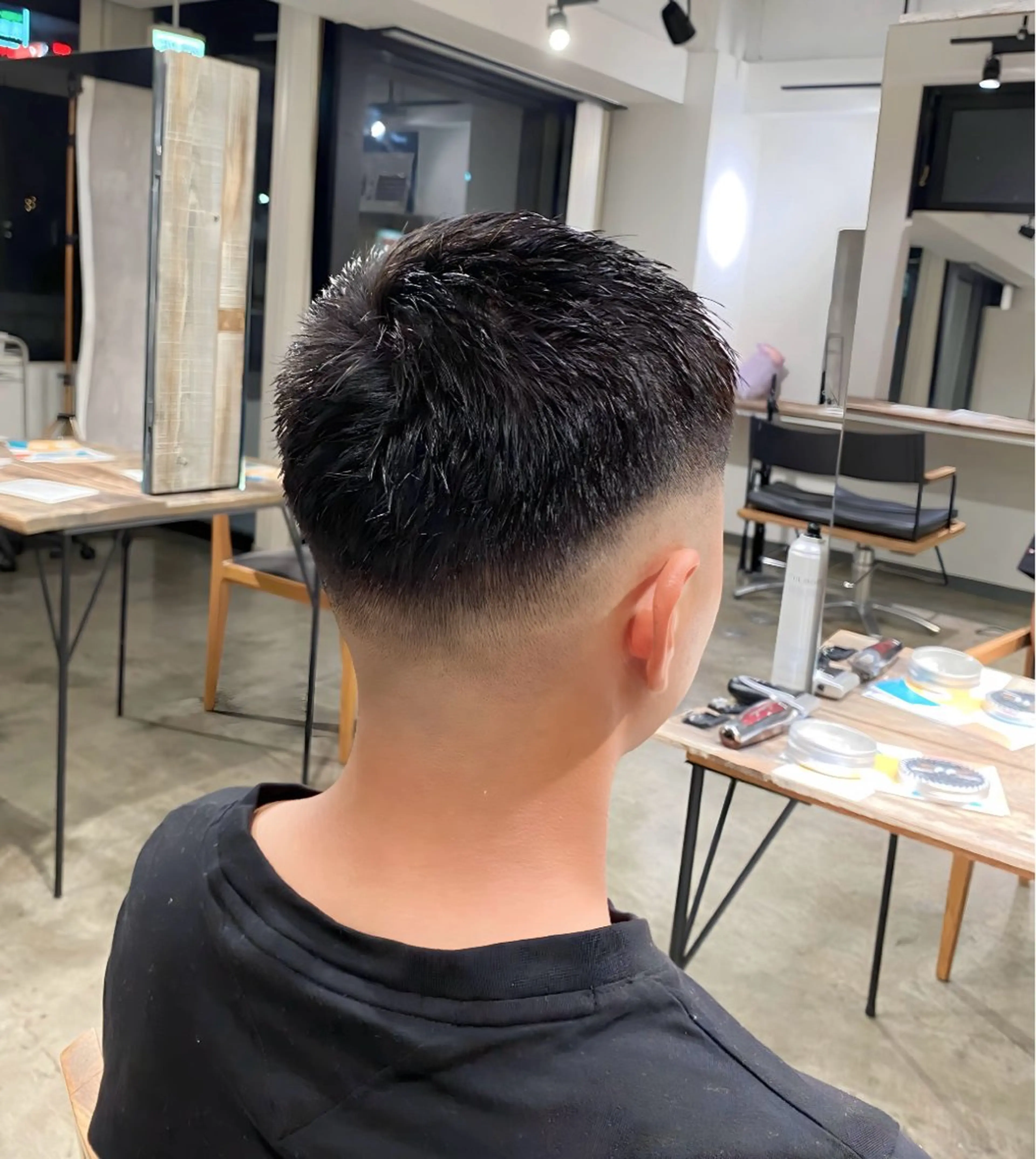 ショート メンズ フェードカット スキンフェード メンズパーマ 特化/中川拓也のヘアスタイル