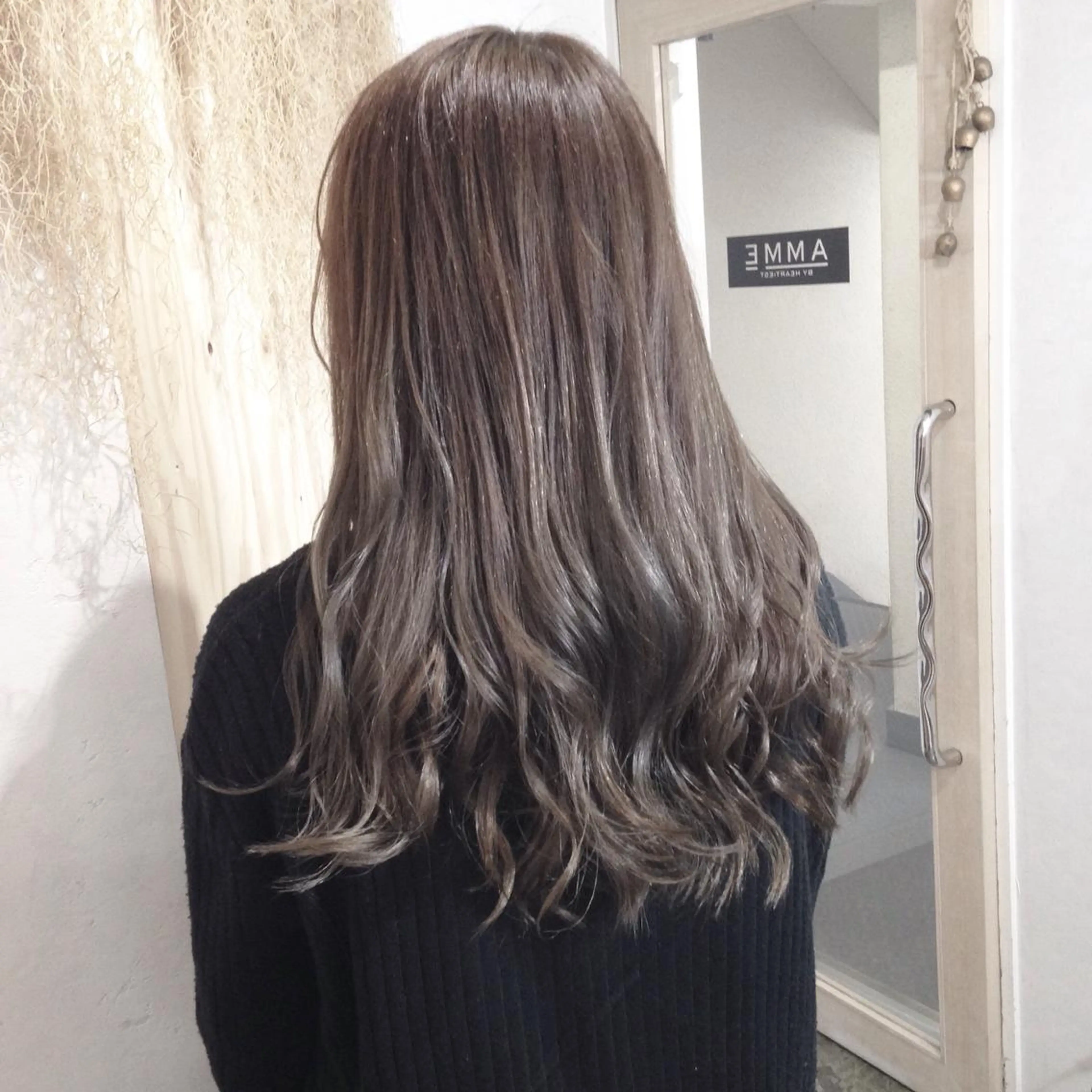 ロング カラー ブルーカラー ブルーグレー ブルーグレージュ グレージュ 💎髪質改善💎 デザイナーshinのヘアスタイル