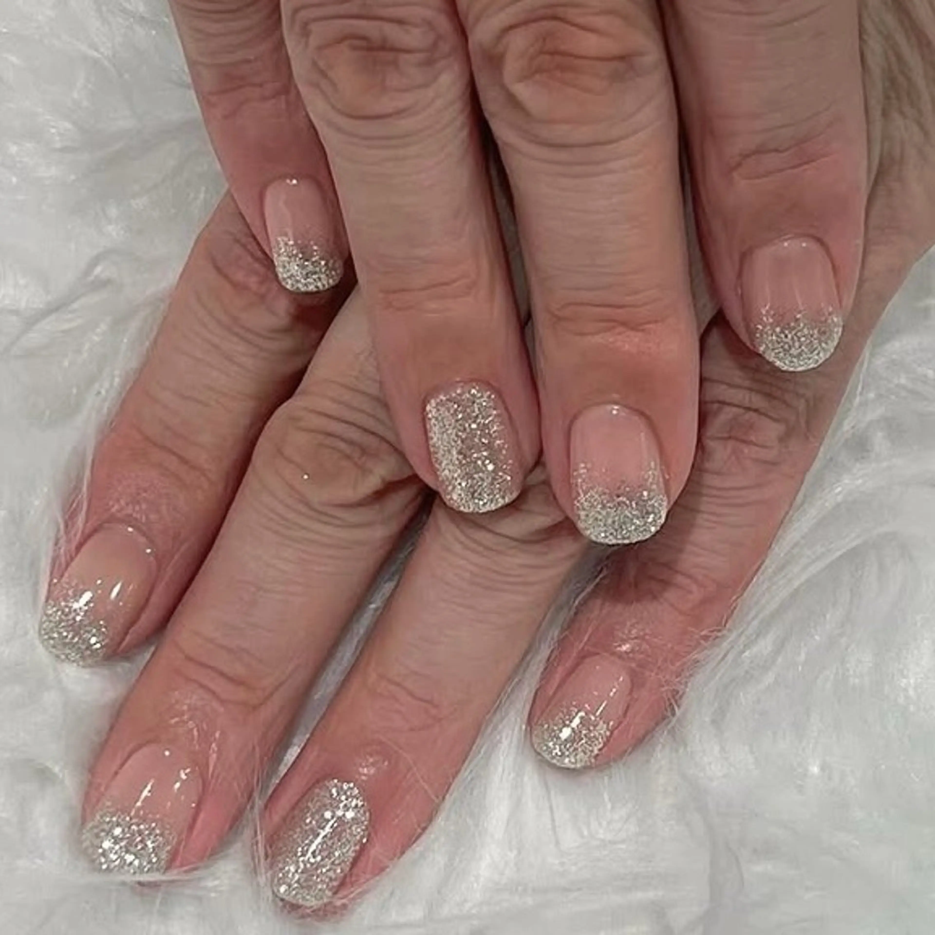 ネイル 美濃部 菜々のネイルデザイン