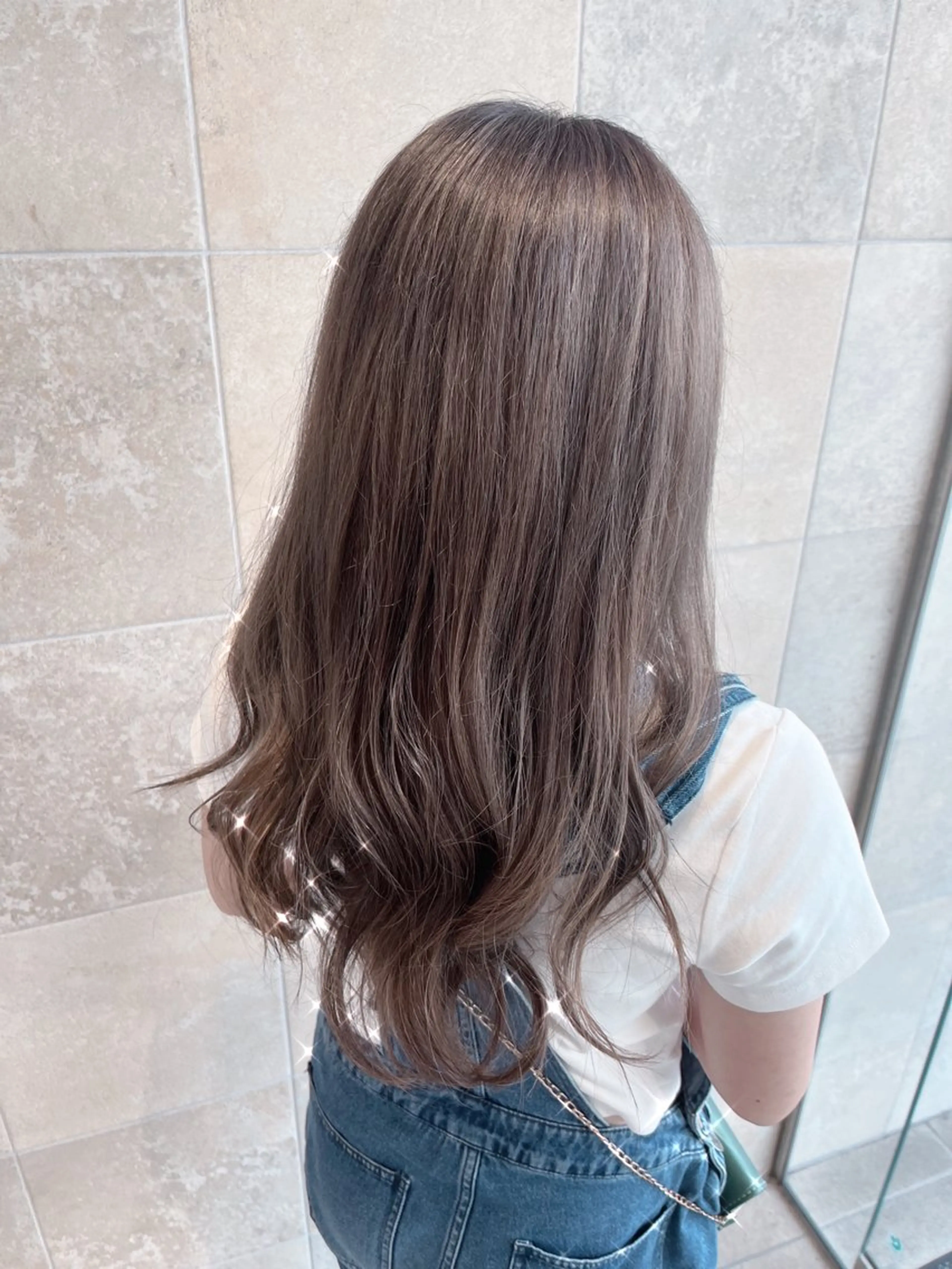 セミロング カット ヘアカラー 東出 レイ🕊のヘアスタイル