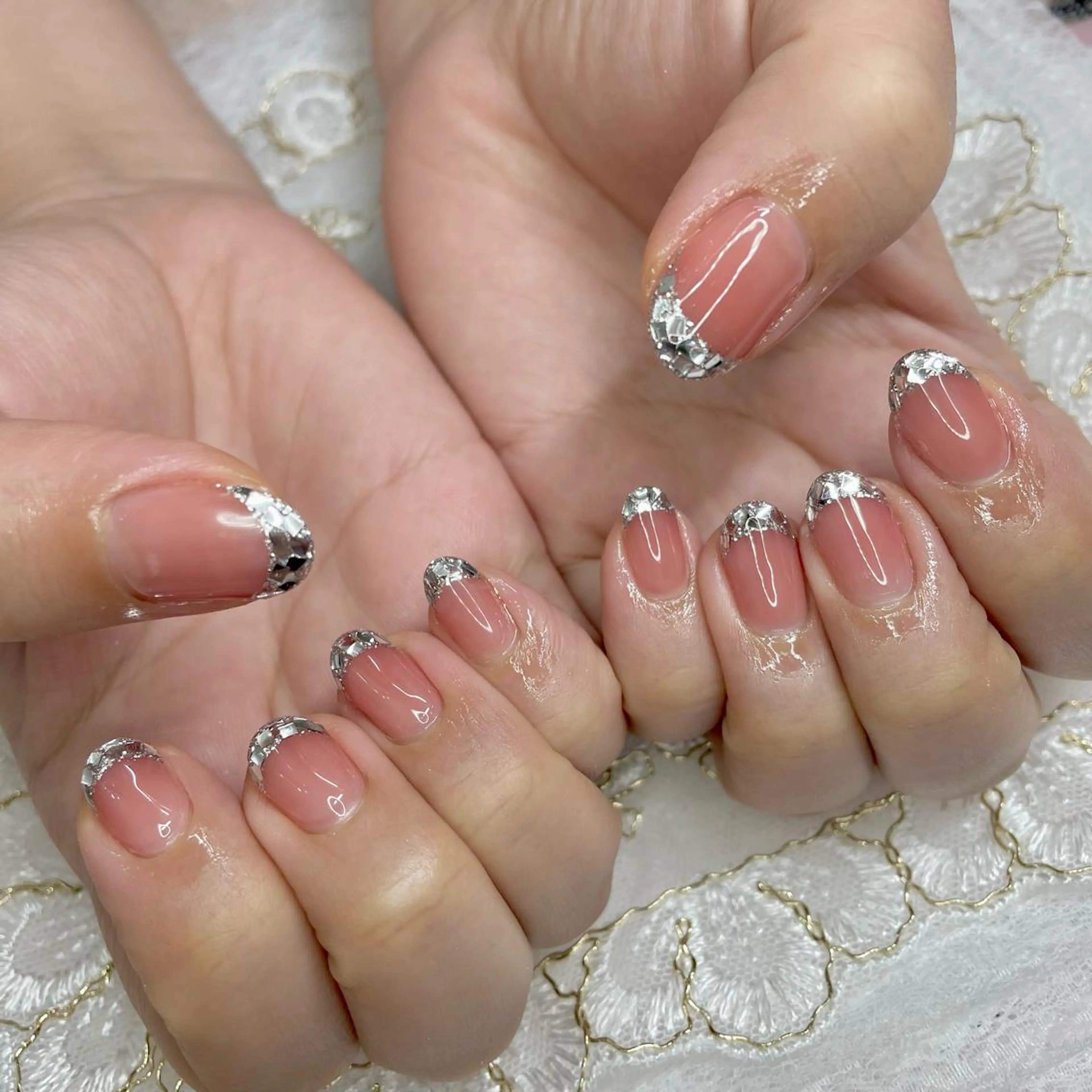 ネイル アートネイル オーロラネイル フレンチネイル ジェルネイル ガラスフレンチ J terrace Nailのネイルデザイン