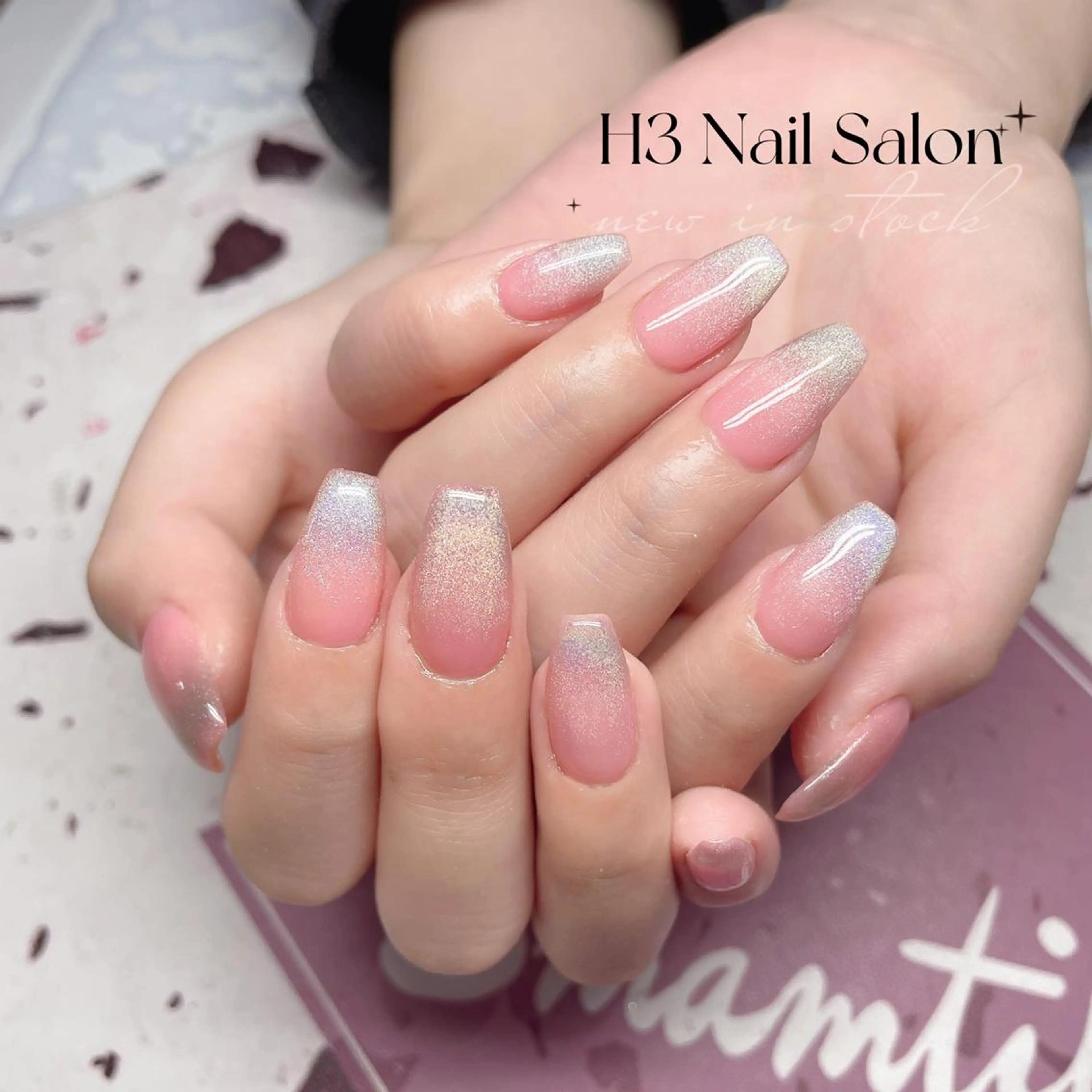 ロング H3 ネイル サロンのネイルデザイン