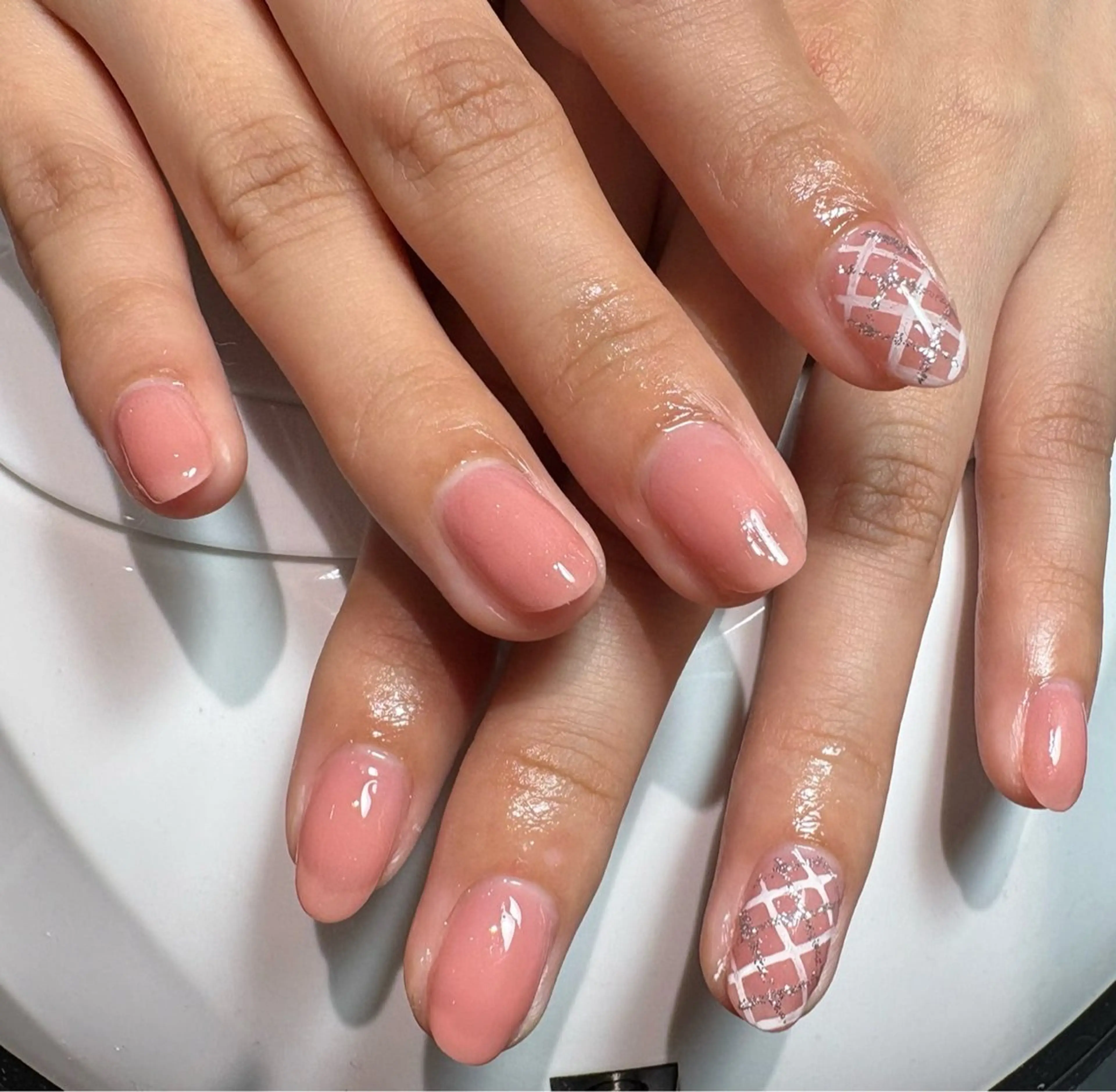 ネイル H2 nail schoolのネイルデザイン