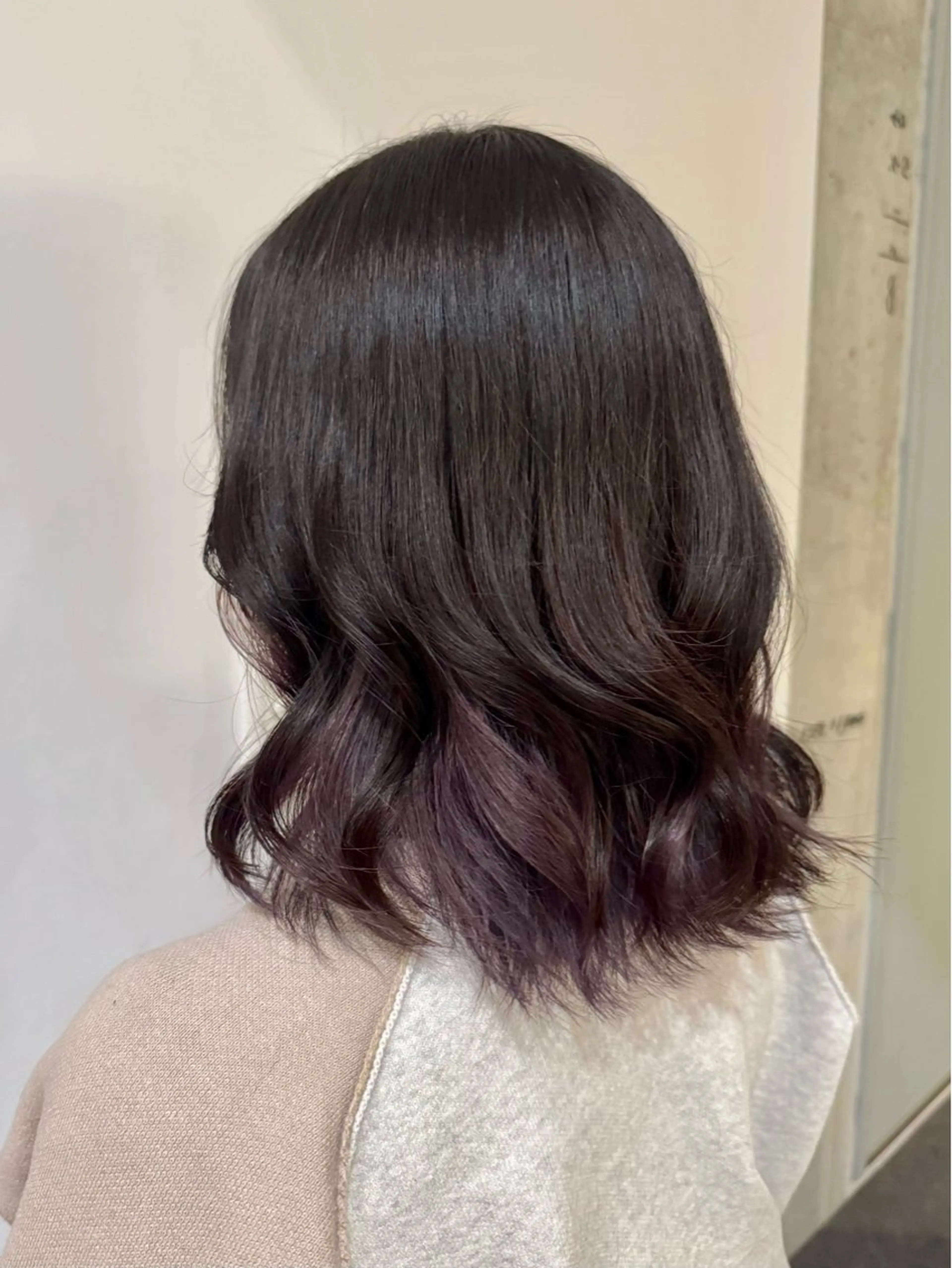 ミディアム カラー 🪞きら艶ロング カラー🩶 azuのヘアスタイル