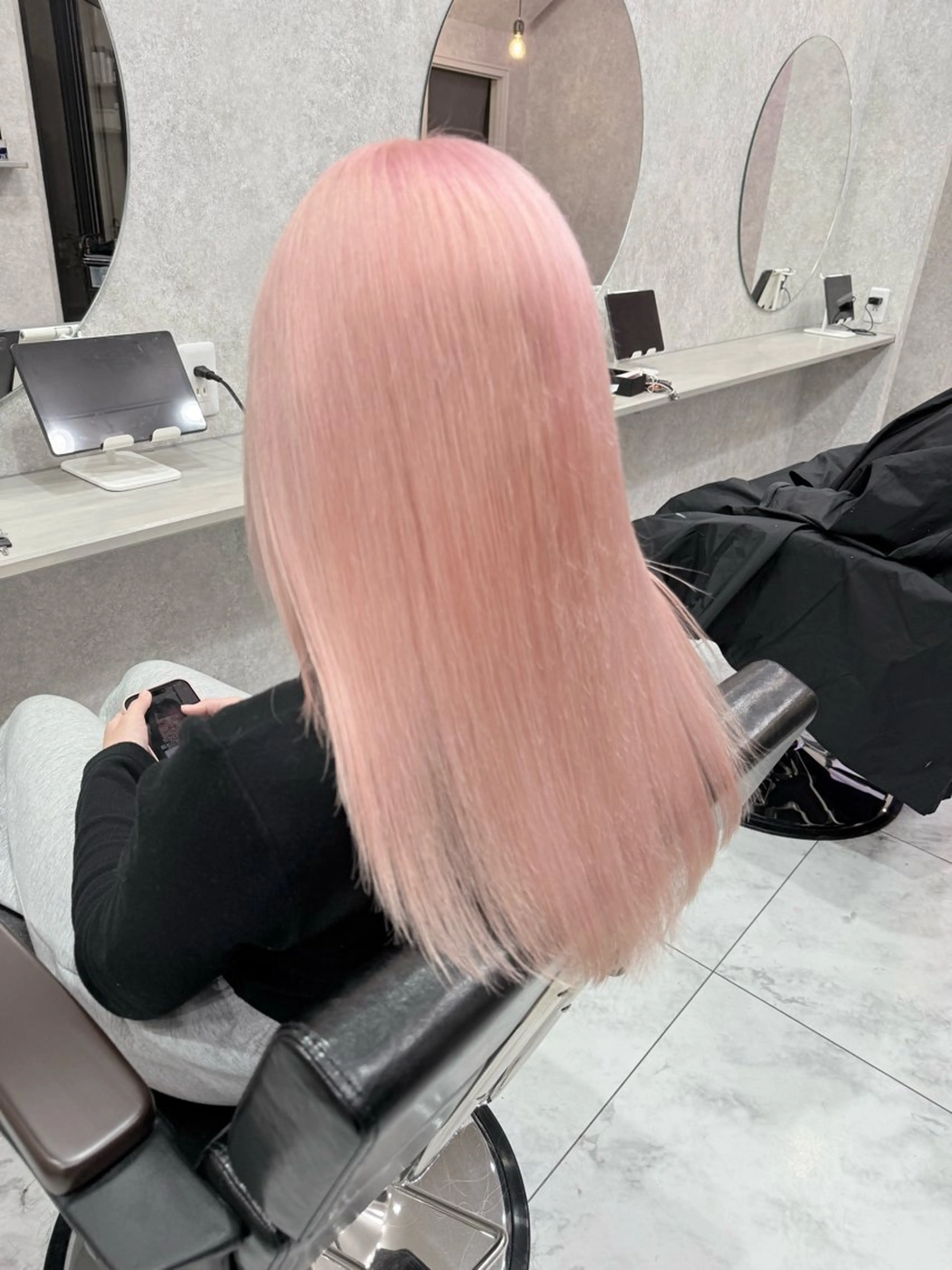 ミディアム カラー 🌺ハイトーン🌺 矢葺 なぎさ🌺🌺のヘアスタイル