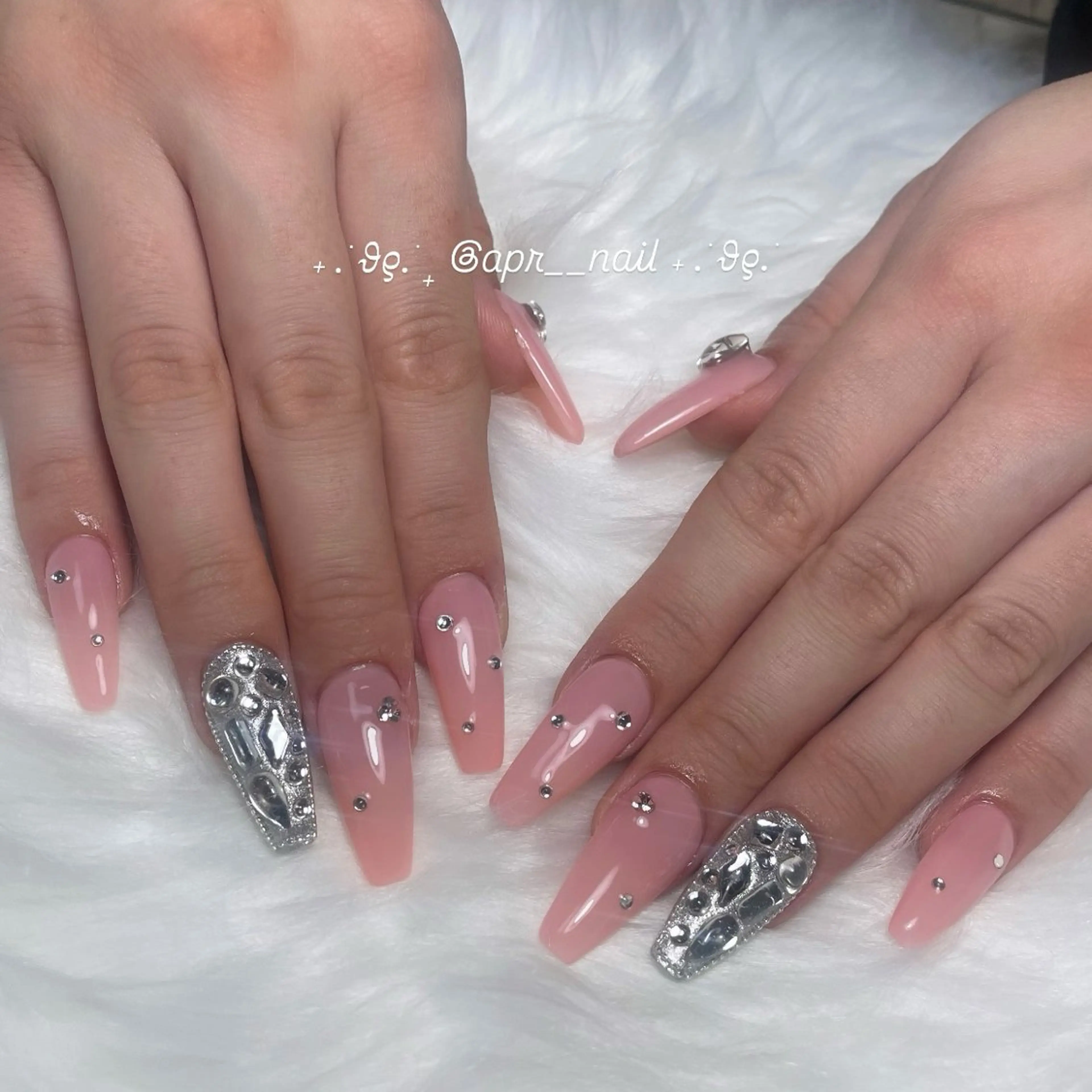 ネイル ハンドネイル Nailsalon apricotのネイルデザイン