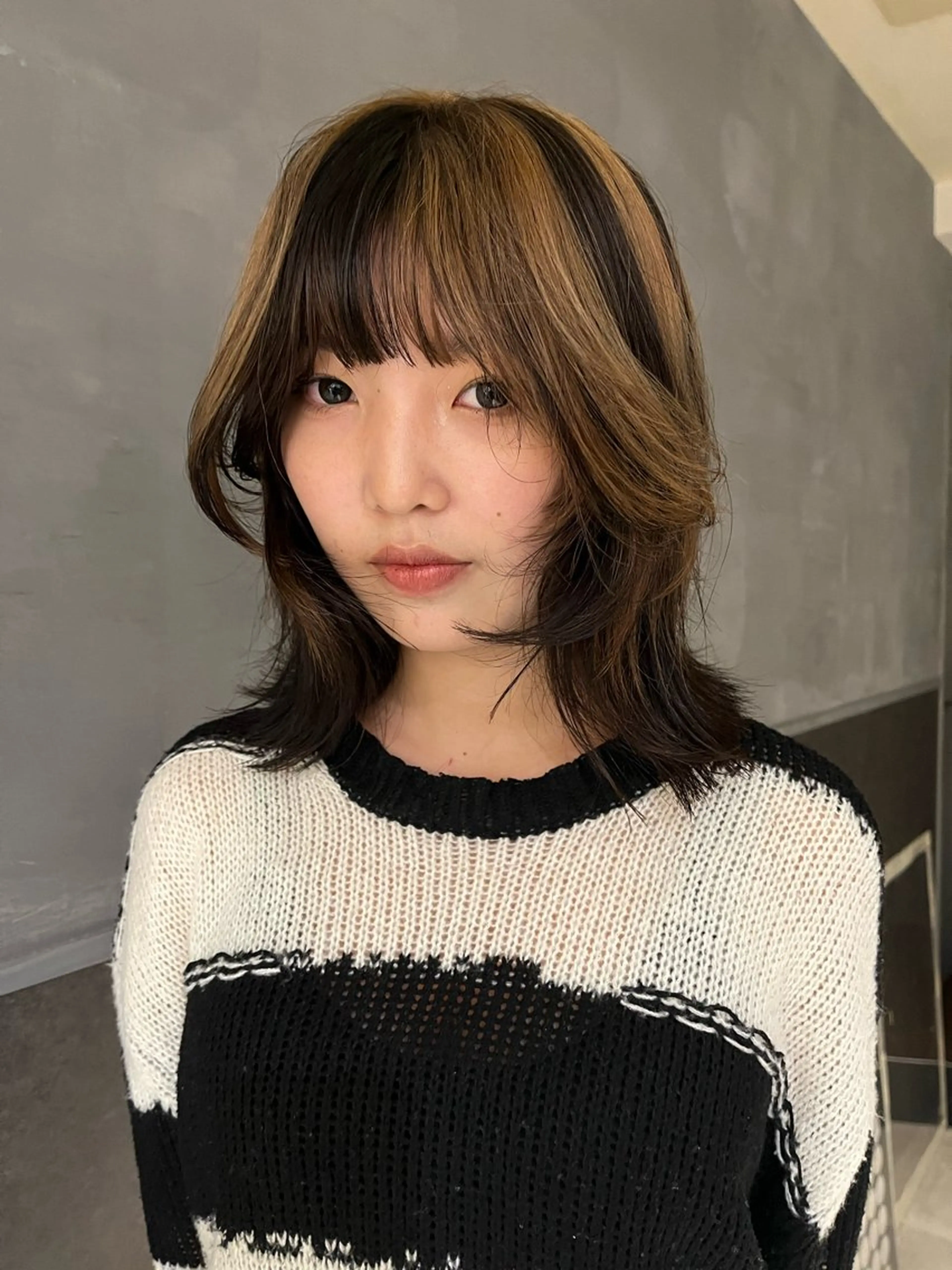 セミロング カラー 田中 里奈のヘアスタイル