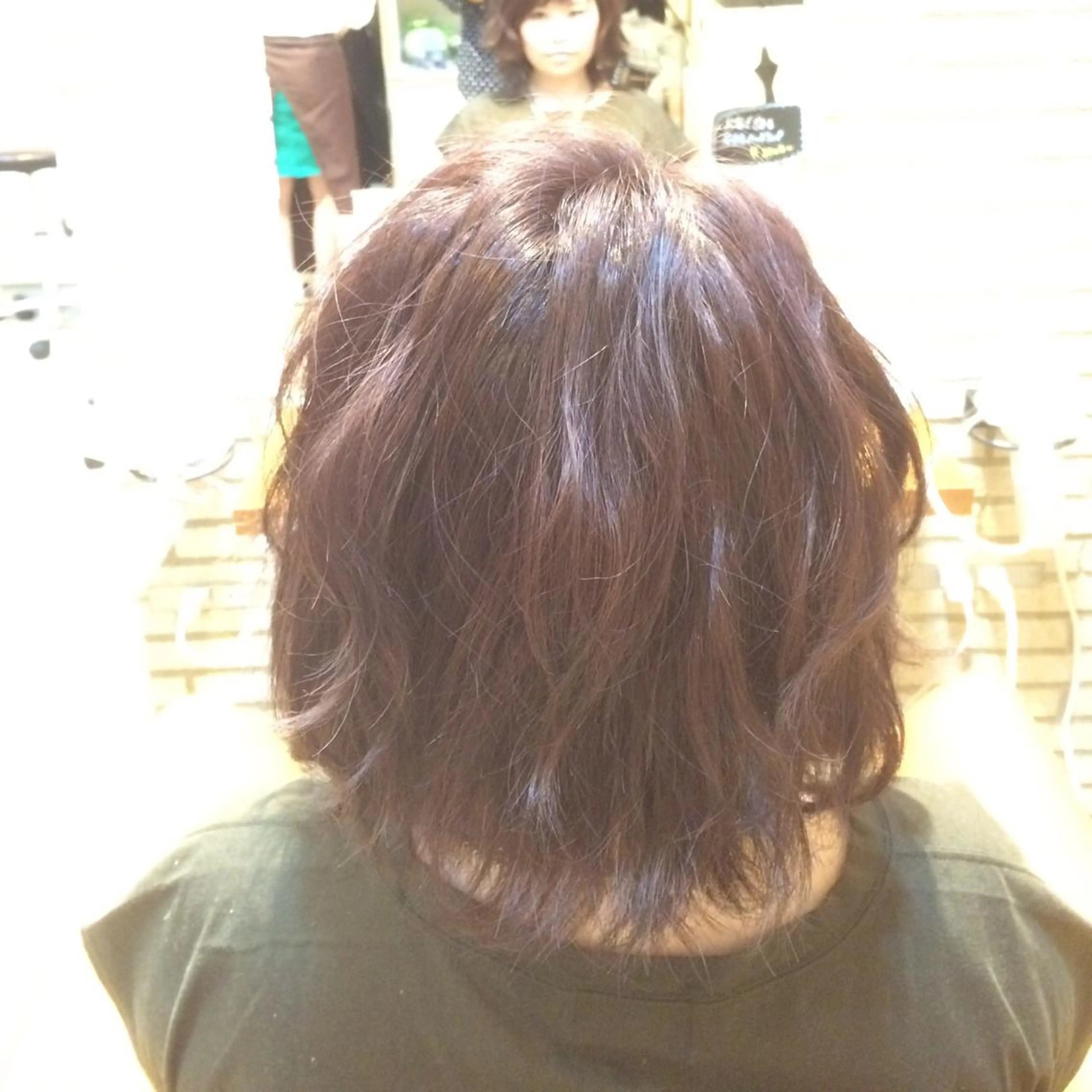 ミディアム パーマ ere hair salonのヘアスタイル