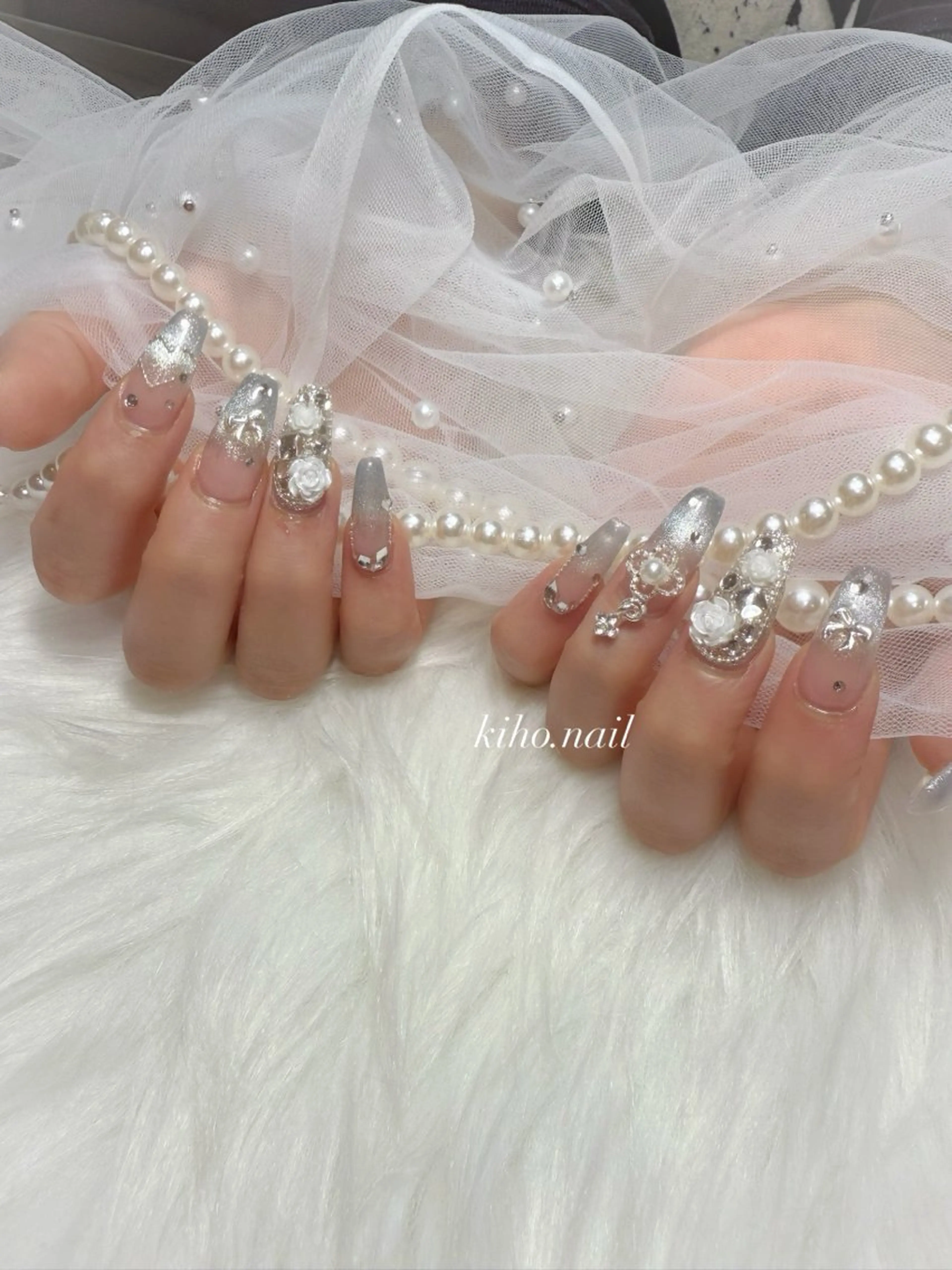 ネイル ハンドネイル KIHO 【深夜ネイル】のネイルデザイン