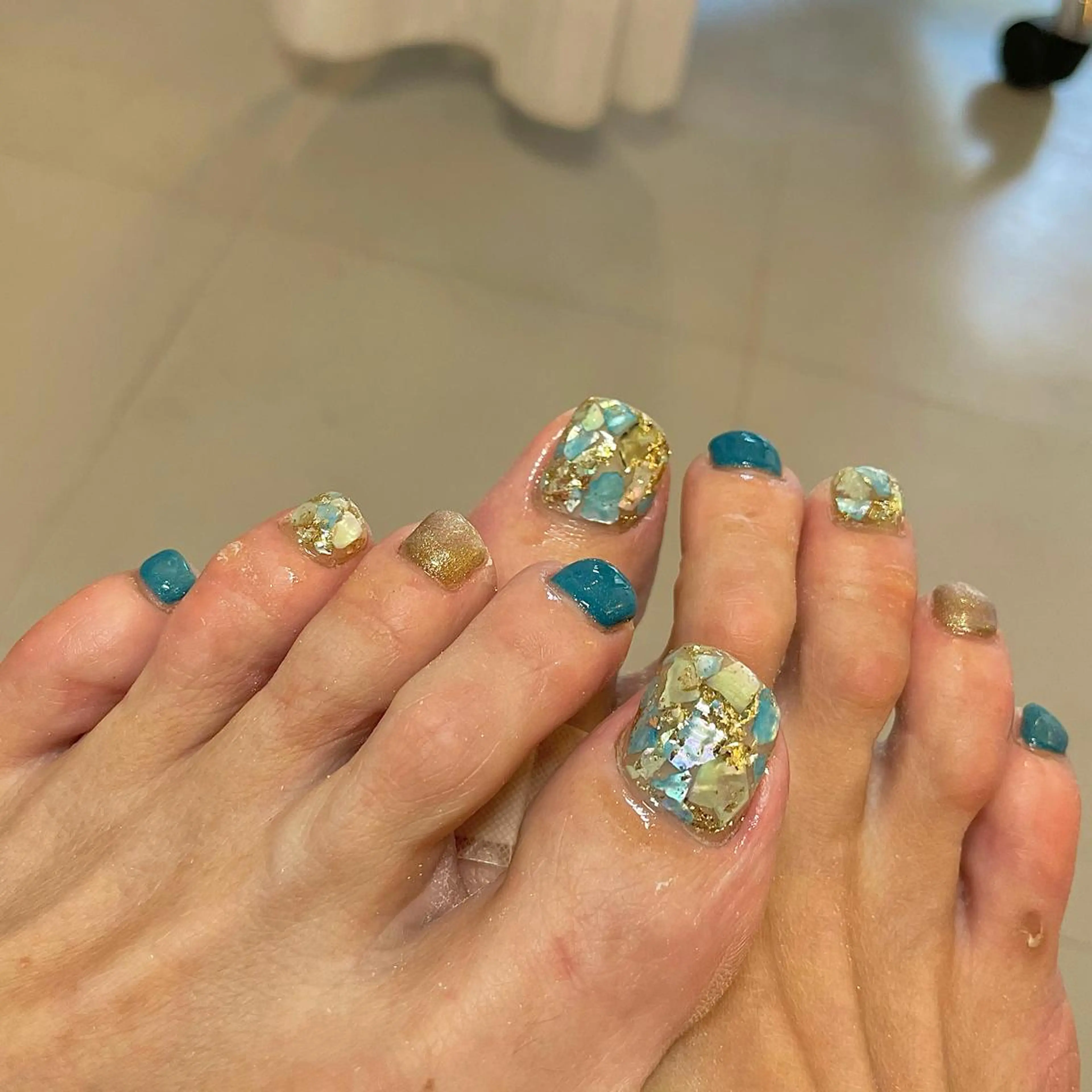 ミディアム カラー パーマ ヘアアレンジ メンズ キッズ ネイル マツエク・マツパ キラキラネイル nail&eye Aoのマツエク・マツパデザイン