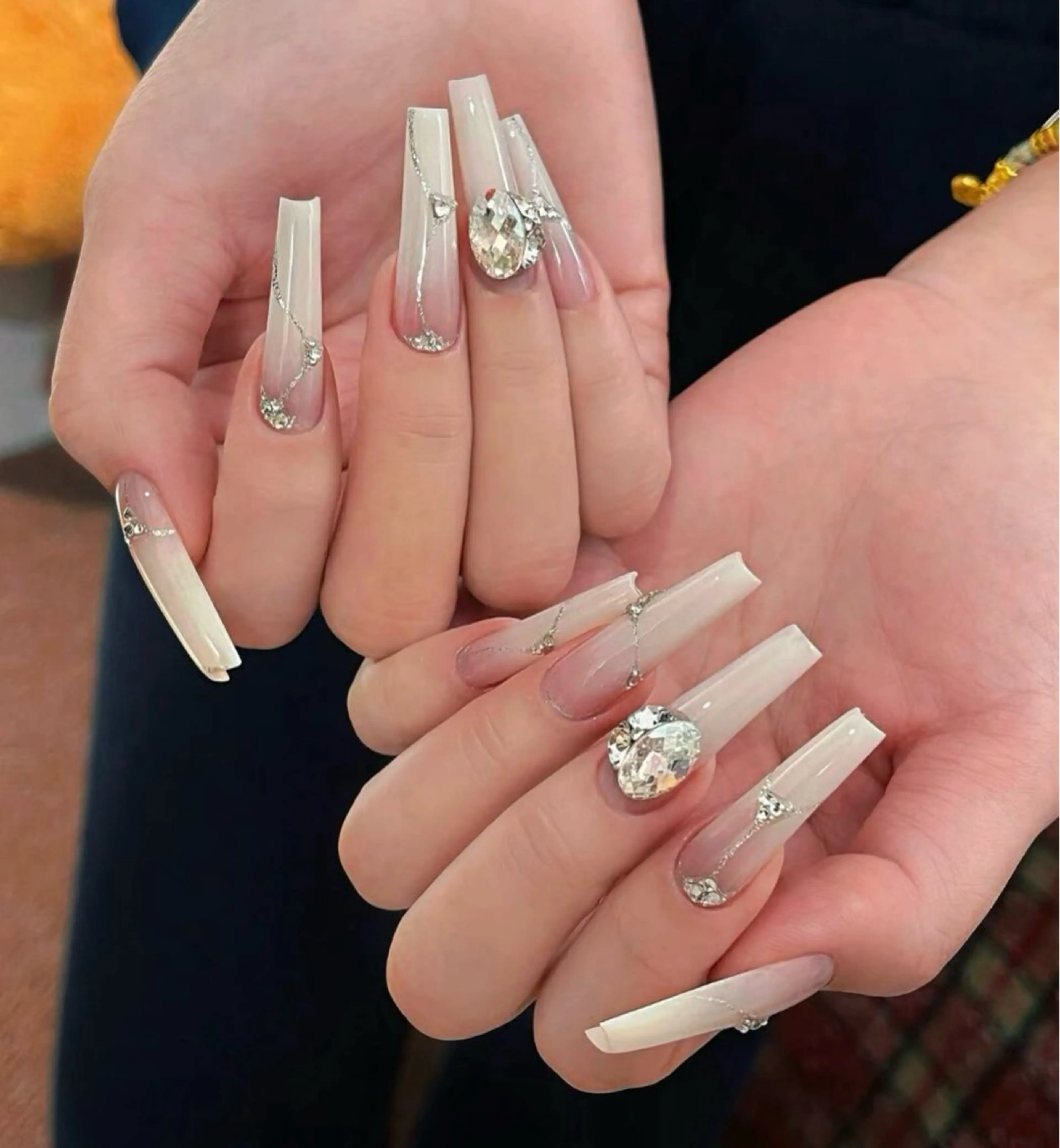 ネイル ハンドネイル U.mi Nail Salonのネイルデザイン