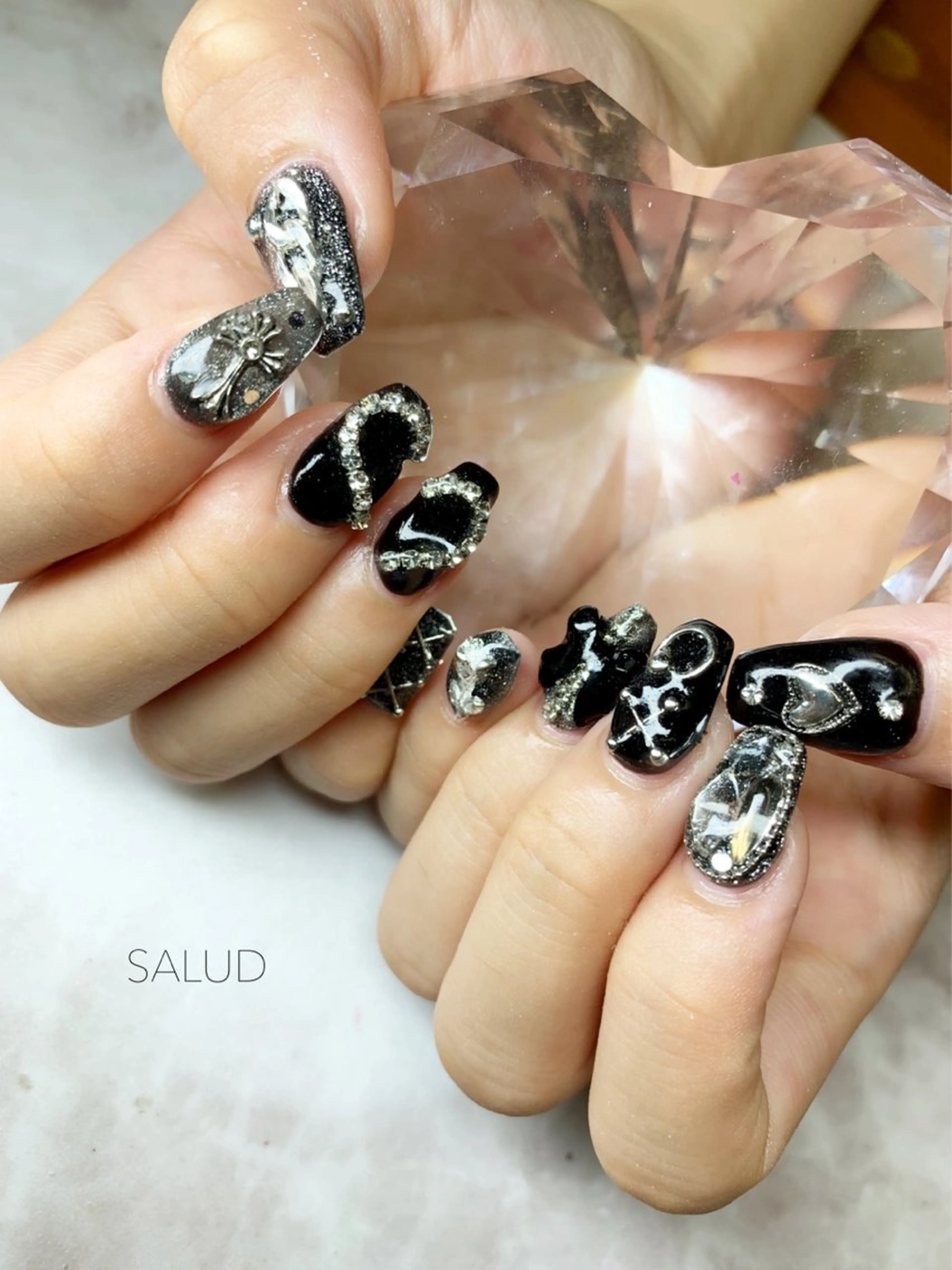 ネイル ハンドネイル Nail Salon SALUDのネイルデザイン