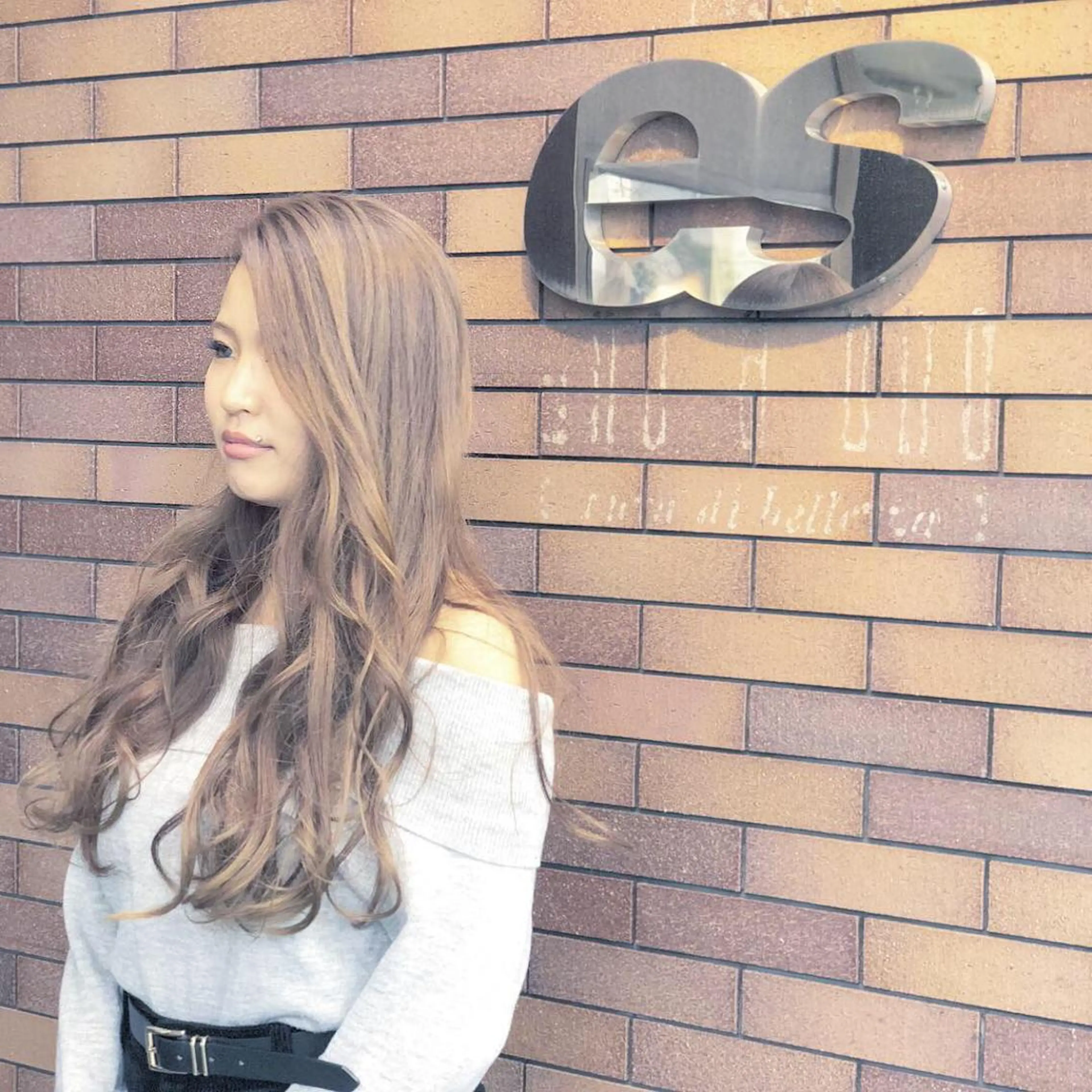 ロング カラー gen所属・坂元 智信のヘアスタイル