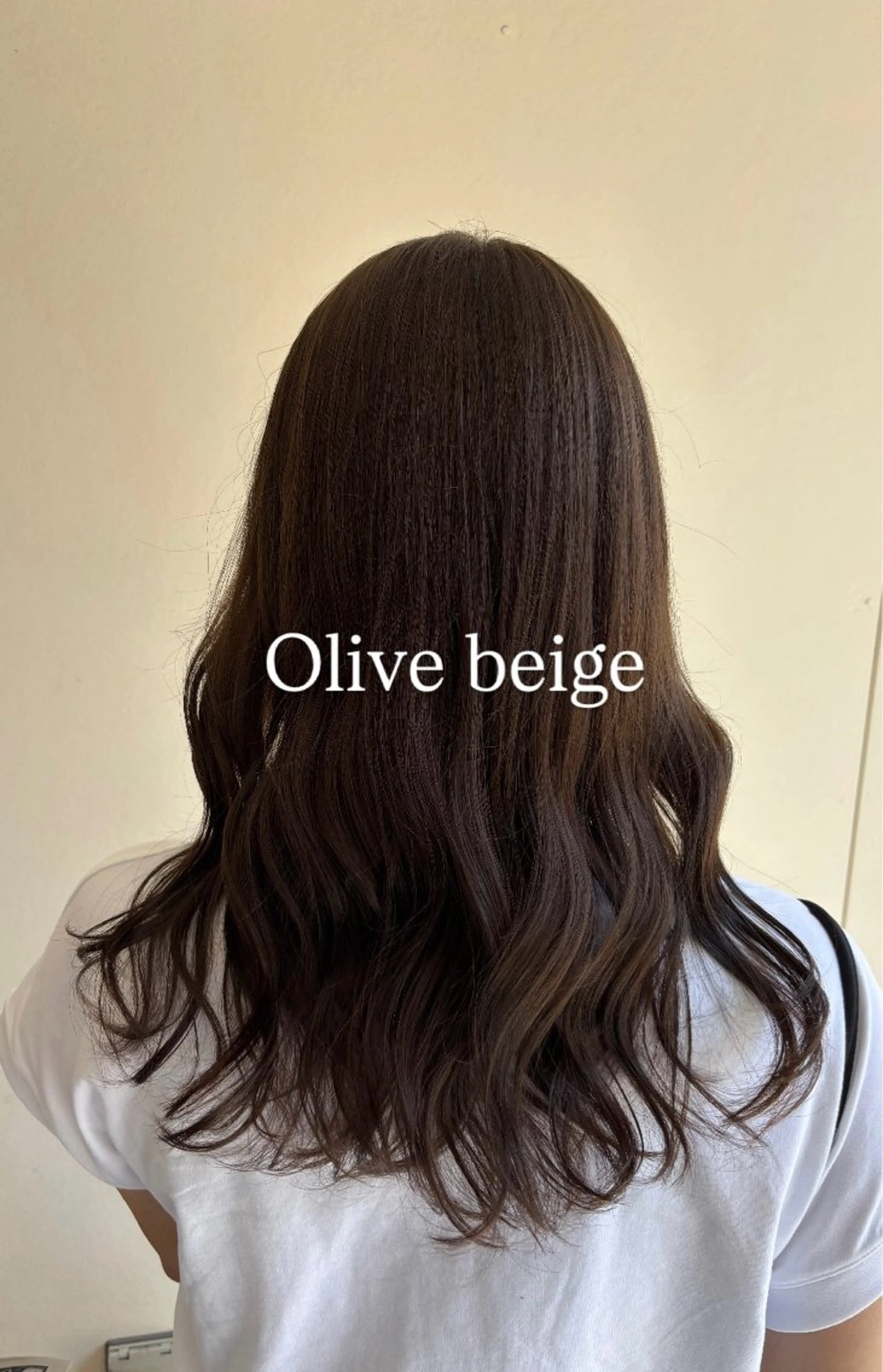 ミディアム カラー ベージュカラー オリーブベージュ カシェリタヘア🫧 KOKORO  💞のヘアスタイル